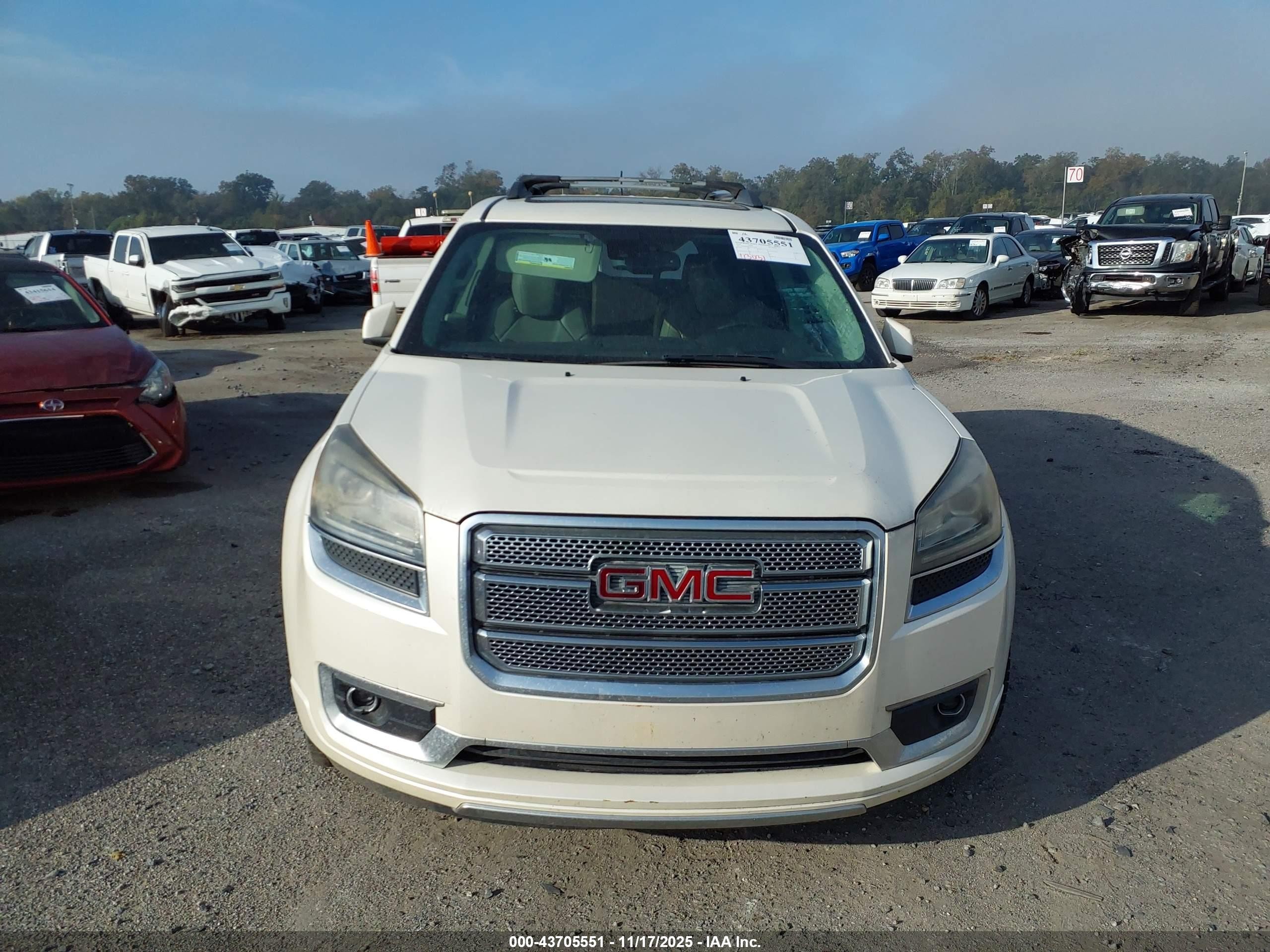 2014 Gmc Acadia Denali White vin: 1GKKRTKDXEJ143107
