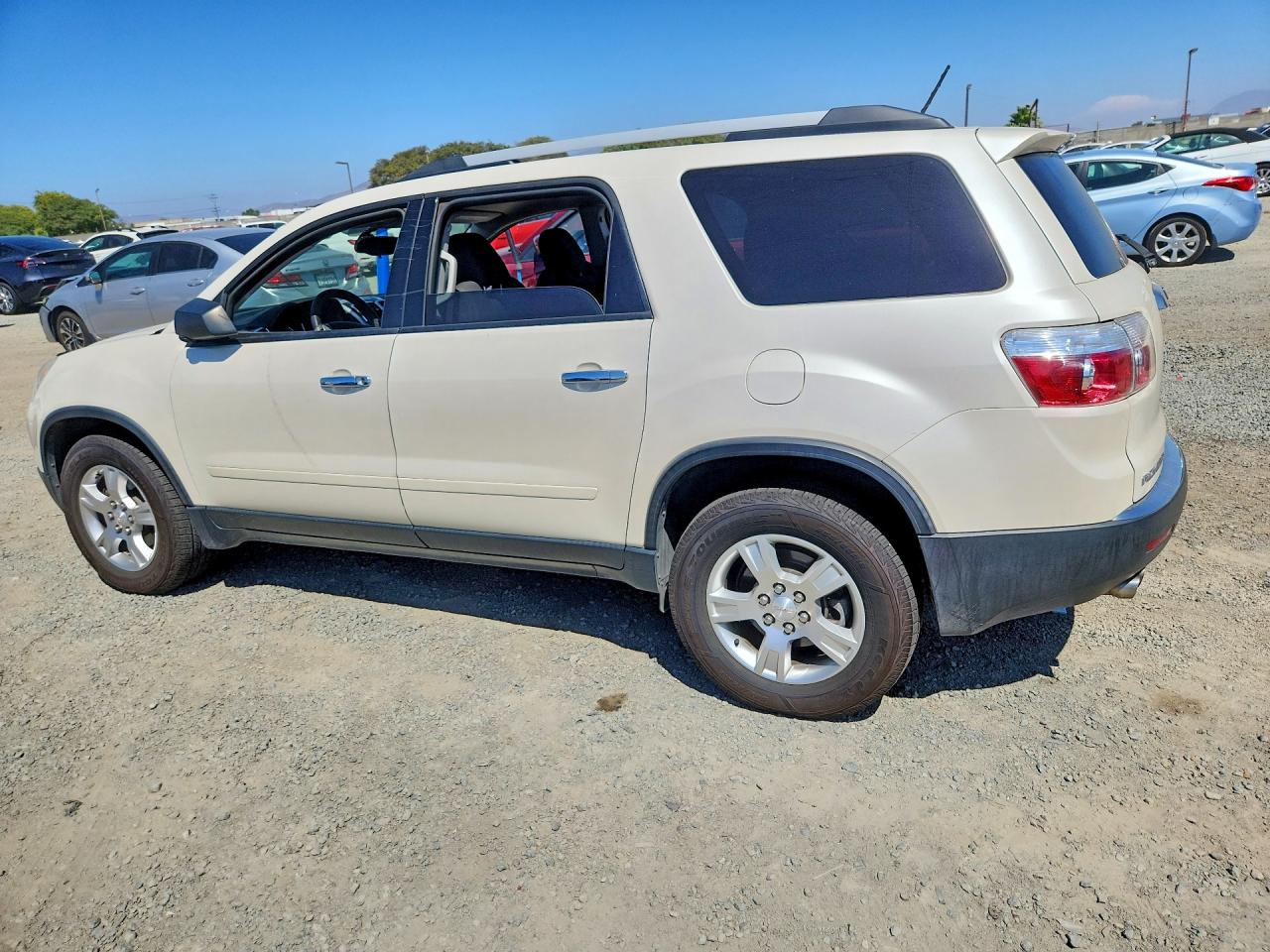 2012 Gmc Acadia Sle White vin: 1GKKVNED6CJ417189