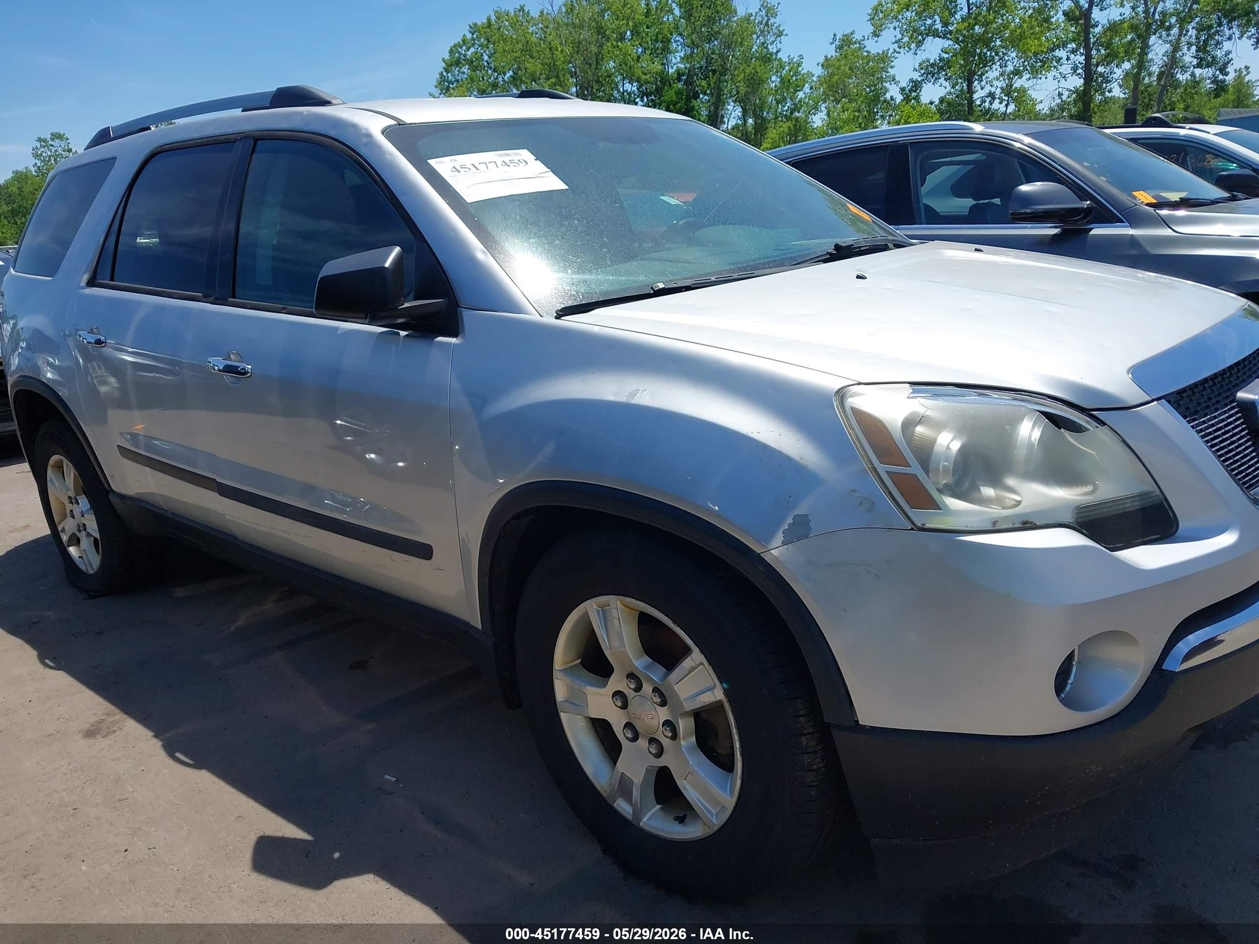 2011 Gmc Acadia Sl Silver vin: 1GKKVNED8BJ109312