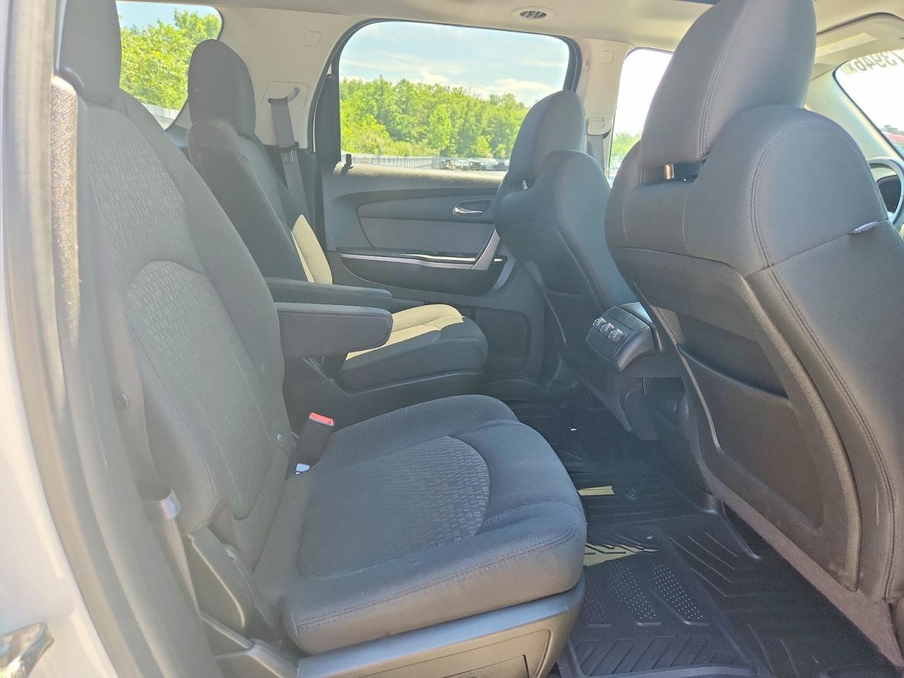 2012 Gmc Acadia Sle White vin: 1GKKVPED9CJ220318