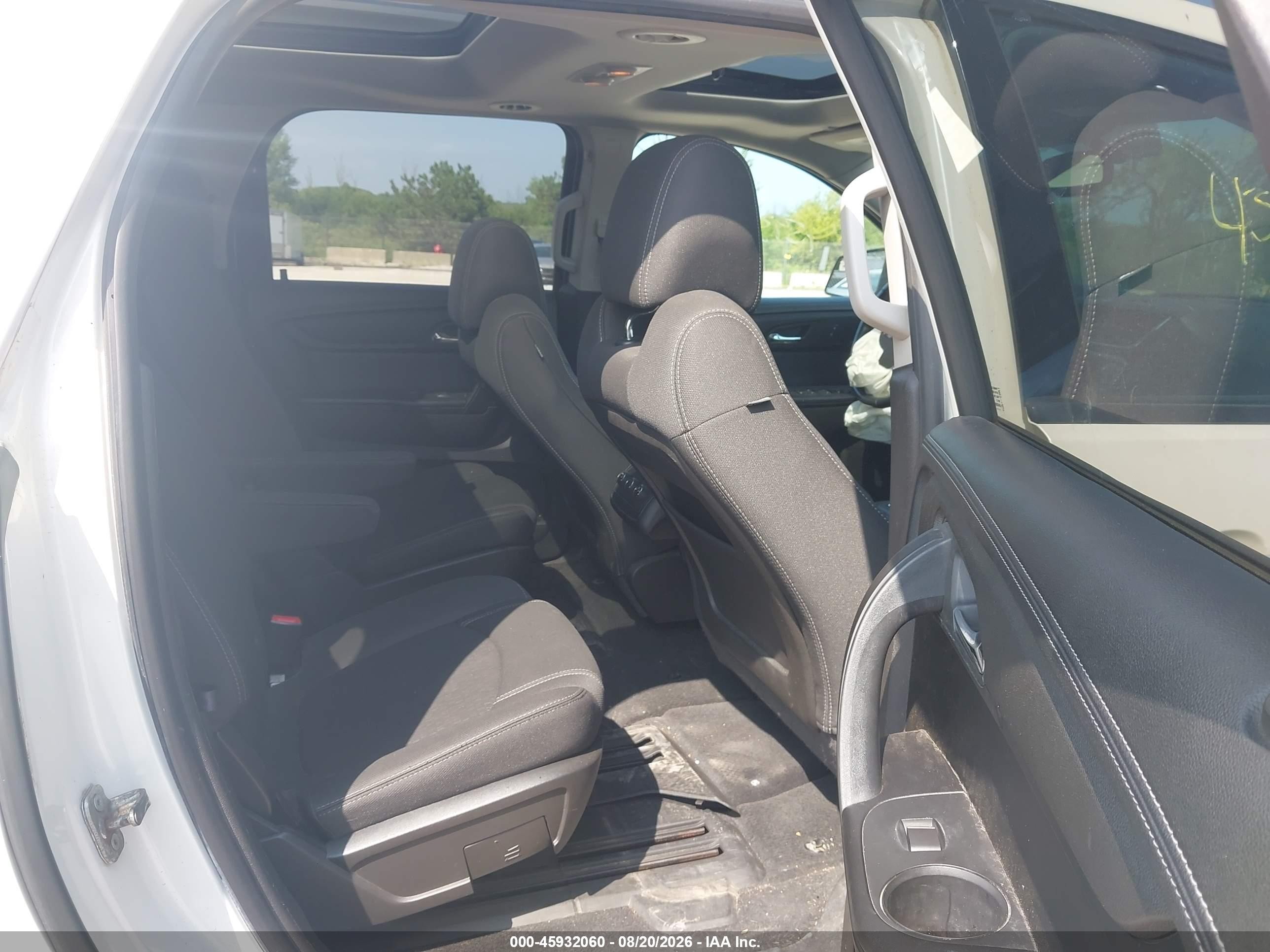 2013 Gmc Acadia Sle-2 White vin: 1GKKVPKD0DJ180278