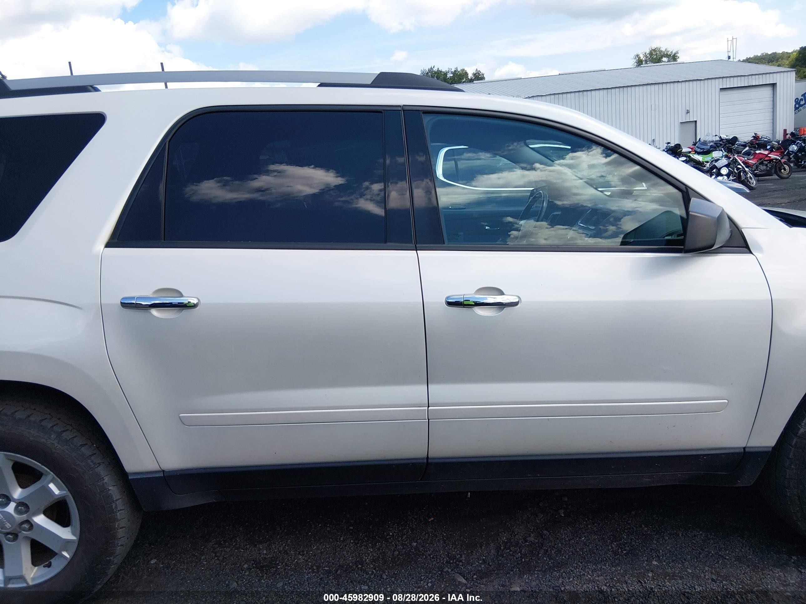2014 Gmc Acadia Sle-2 White vin: 1GKKVPKD0EJ104206