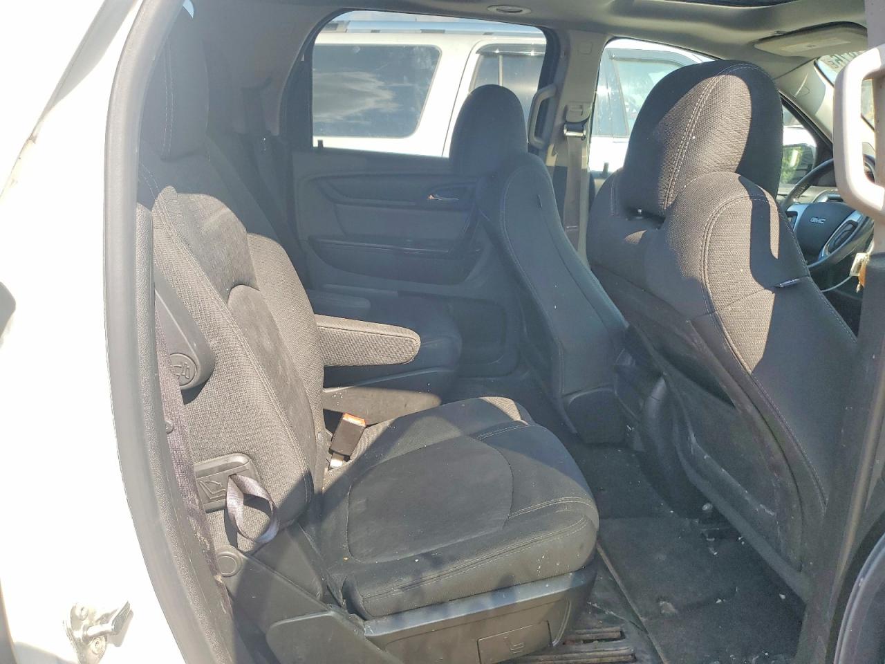 2014 Gmc Acadia Sle Белый vin: 1GKKVPKD0EJ235636