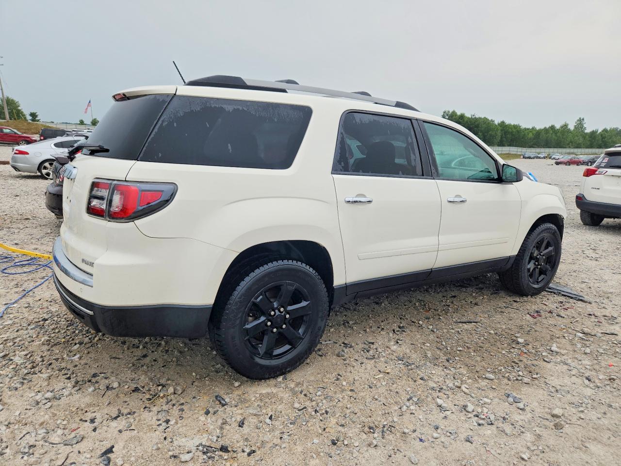 2015 Gmc Acadia Sle White vin: 1GKKVPKD0FJ106040