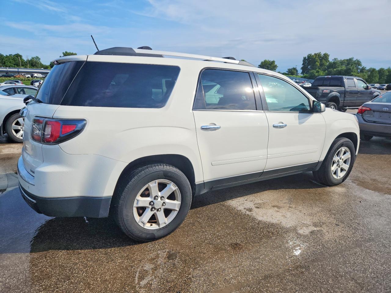 2015 Gmc Acadia Sle Белый vin: 1GKKVPKD0FJ248873