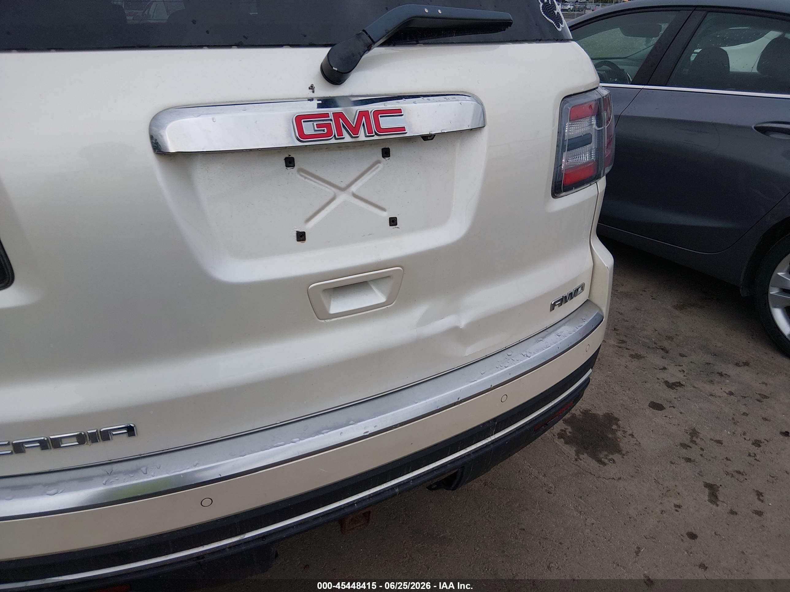 2014 Gmc Acadia Sle-2 White vin: 1GKKVPKD1EJ212950