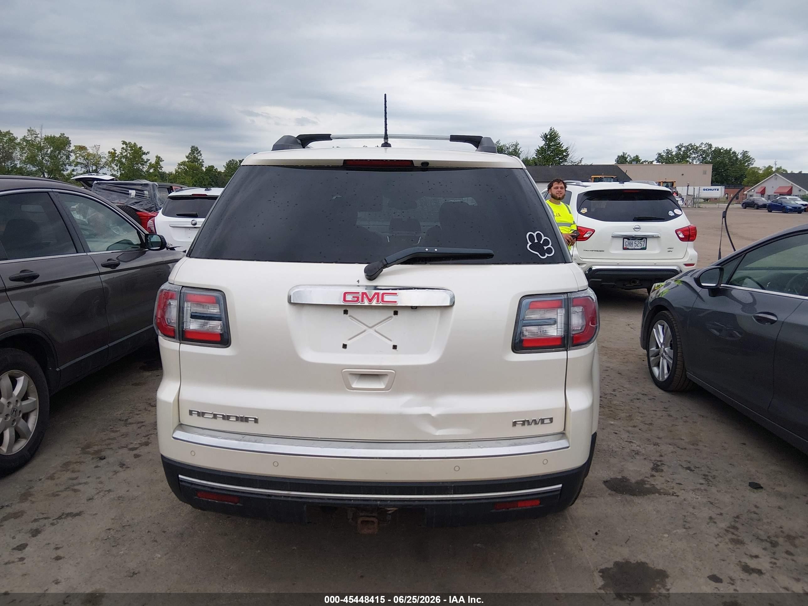 2014 Gmc Acadia Sle-2 White vin: 1GKKVPKD1EJ212950