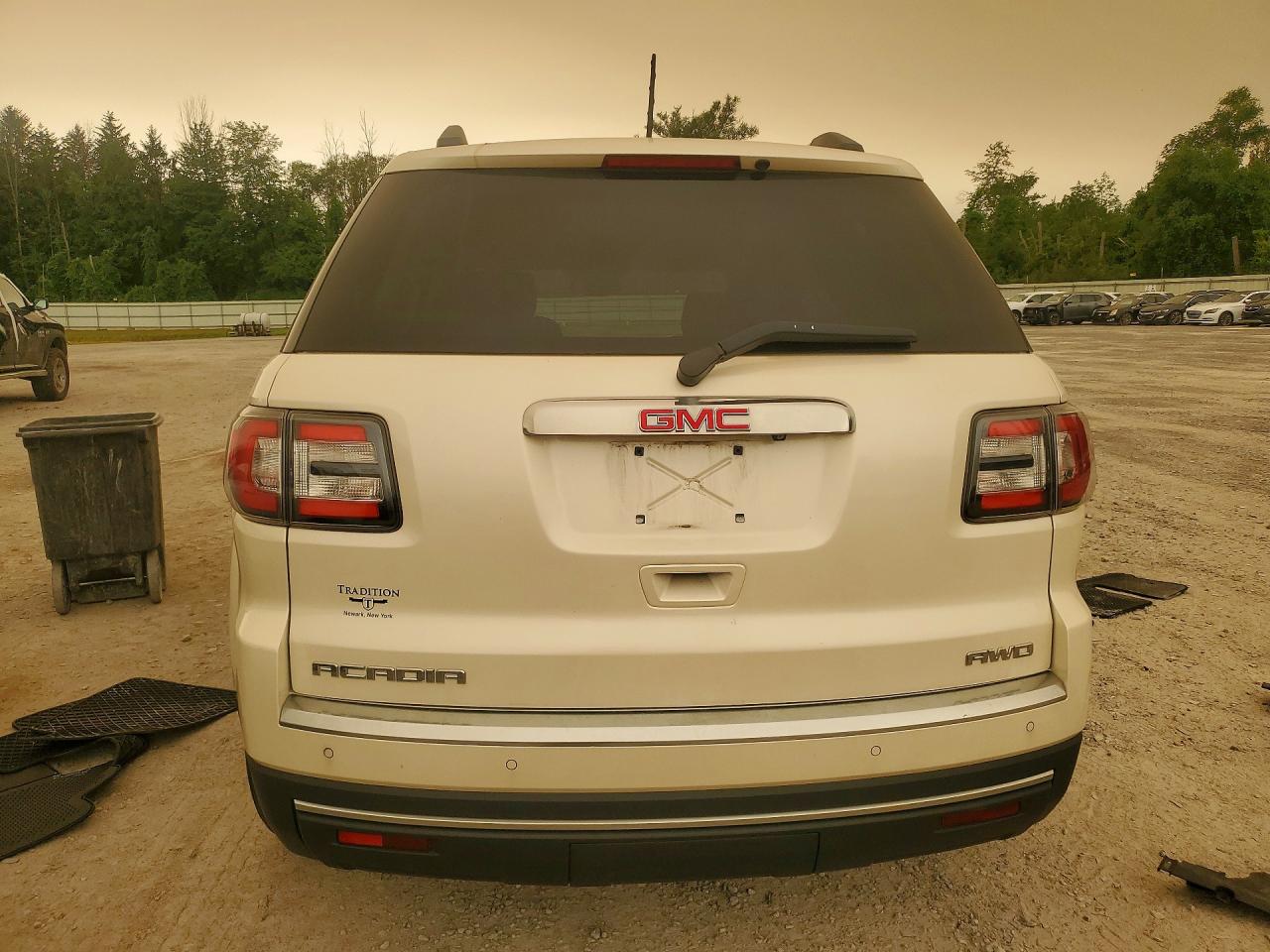 2015 Gmc Acadia Sle Beige vin: 1GKKVPKD1FJ295670