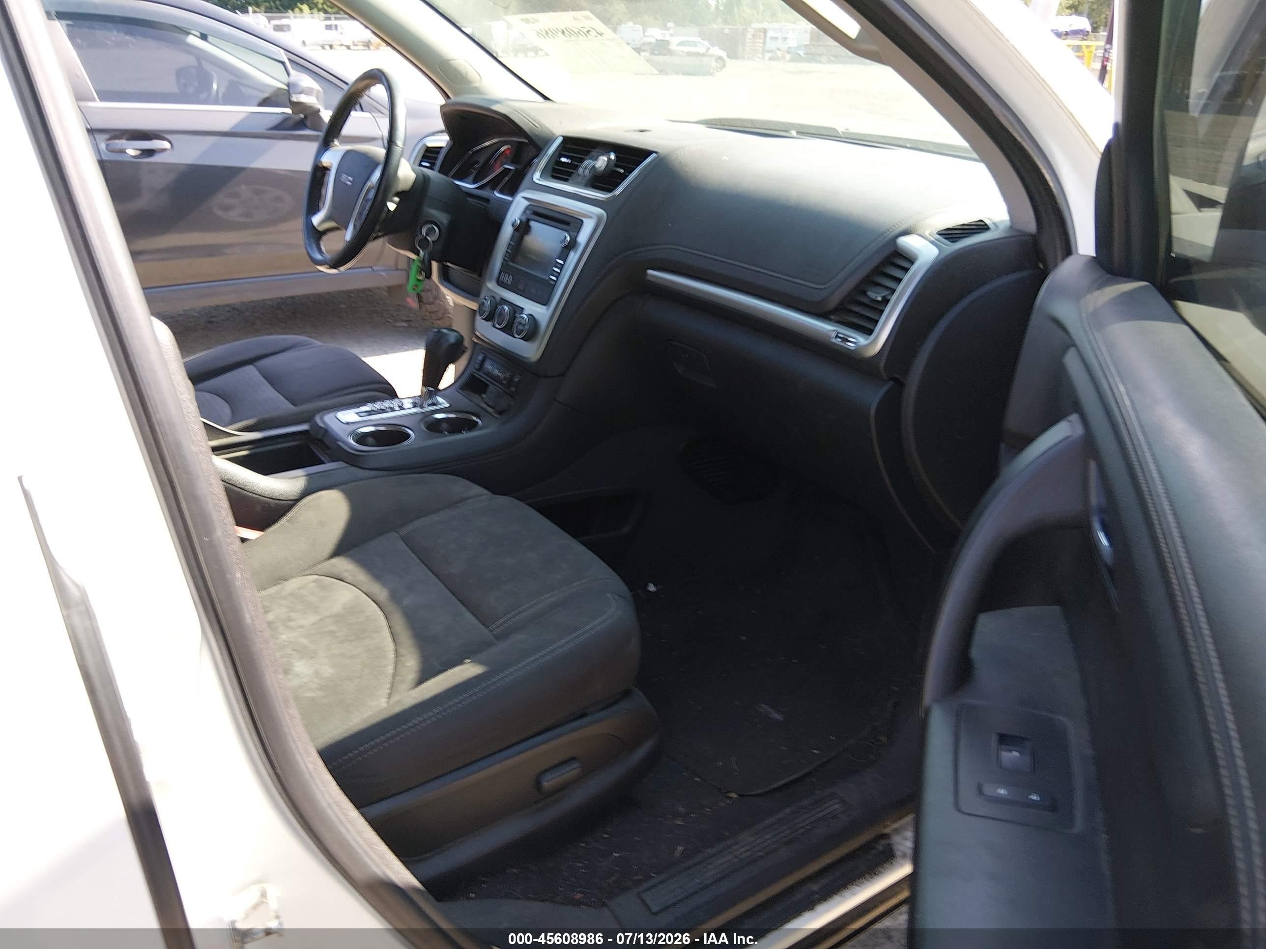 2015 Gmc Acadia Sle-2 White vin: 1GKKVPKD1FJ305629