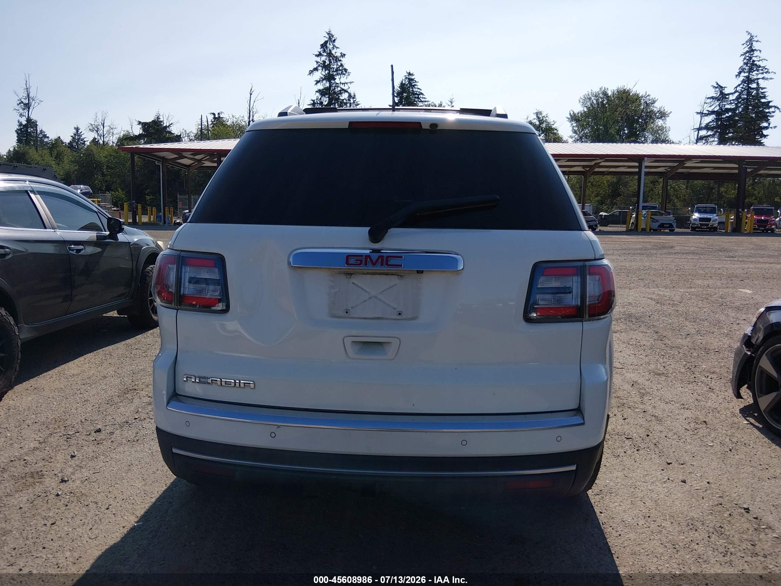 2015 Gmc Acadia Sle-2 White vin: 1GKKVPKD1FJ305629