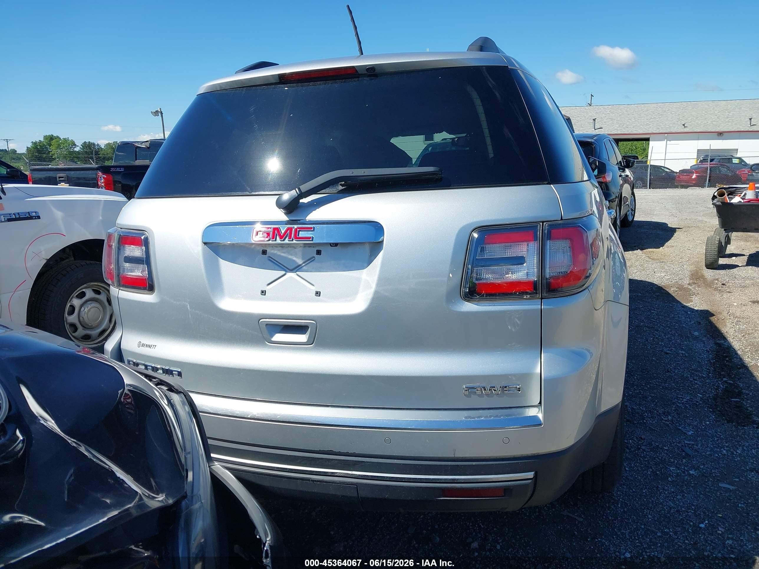 2015 Gmc Acadia Sle-2 Silver vin: 1GKKVPKD2FJ332533