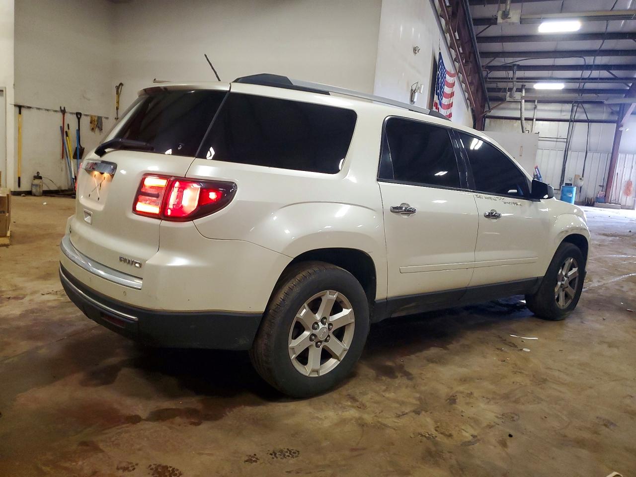 2015 Gmc Acadia Sle Cream vin: 1GKKVPKD3FJ244252