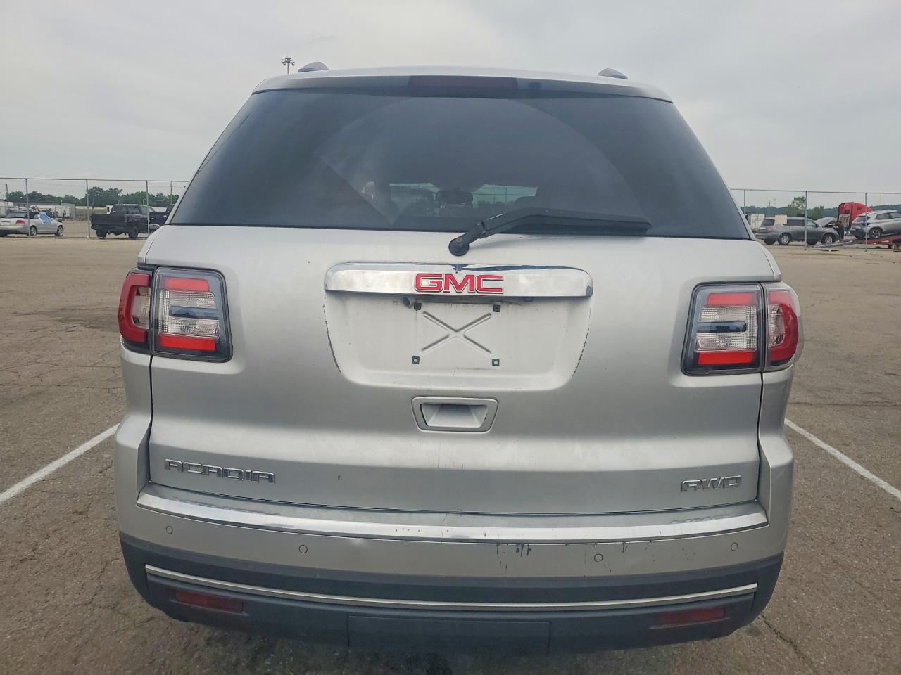 2015 Gmc Acadia Sle Серебряный vin: 1GKKVPKD5FJ345521