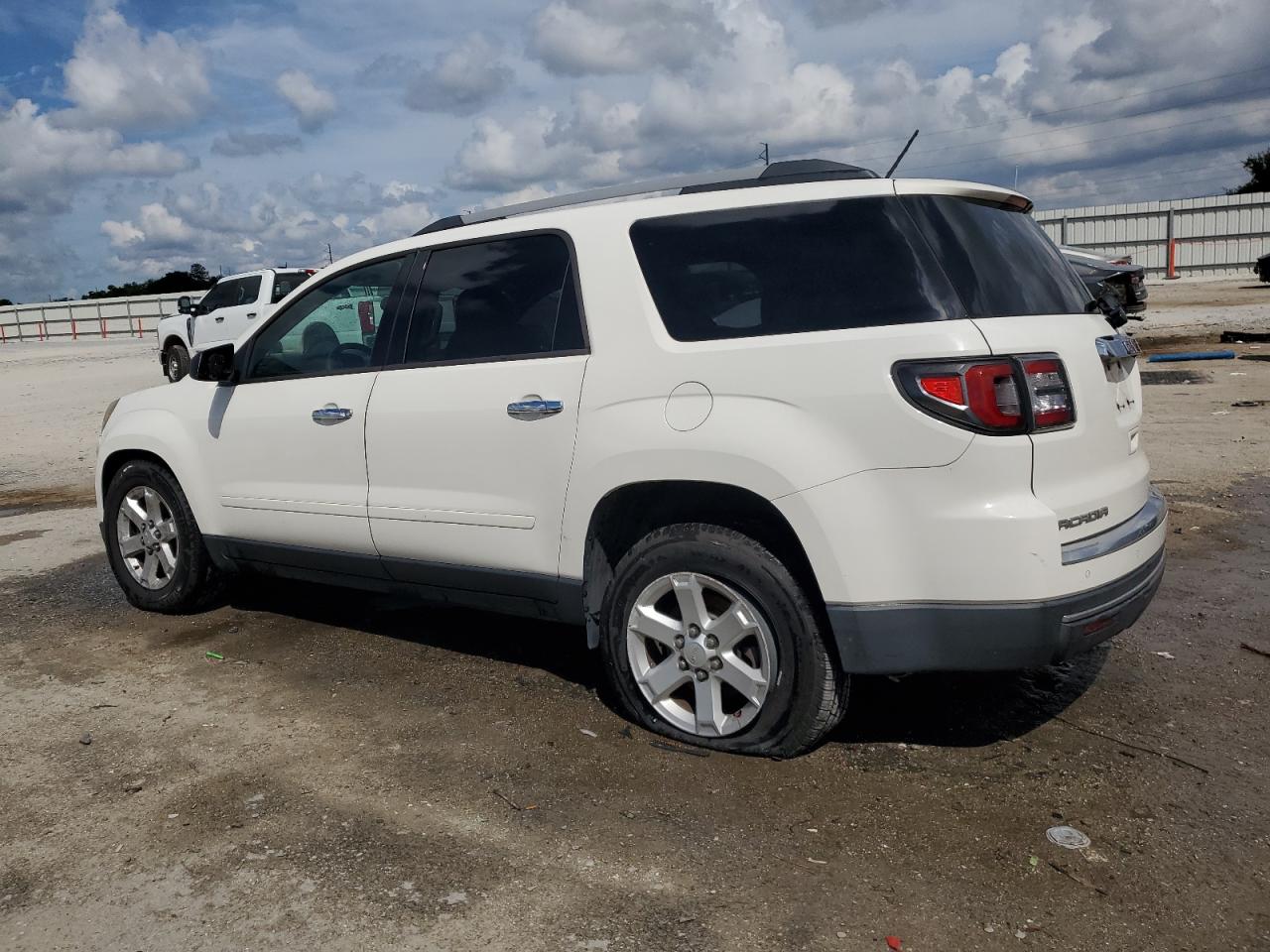 2013 Gmc Acadia Sle White vin: 1GKKVPKD6DJ146166