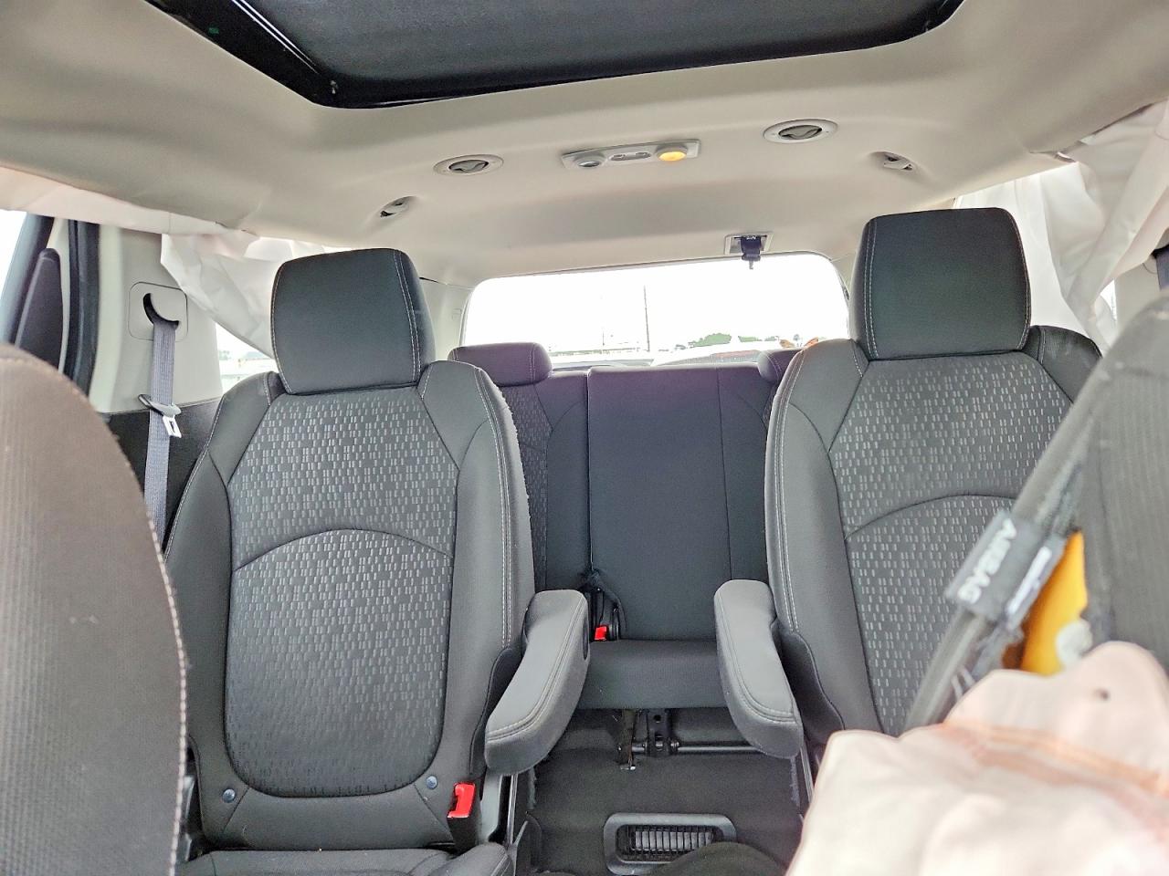 2014 Gmc Acadia Sle White vin: 1GKKVPKD8EJ375417