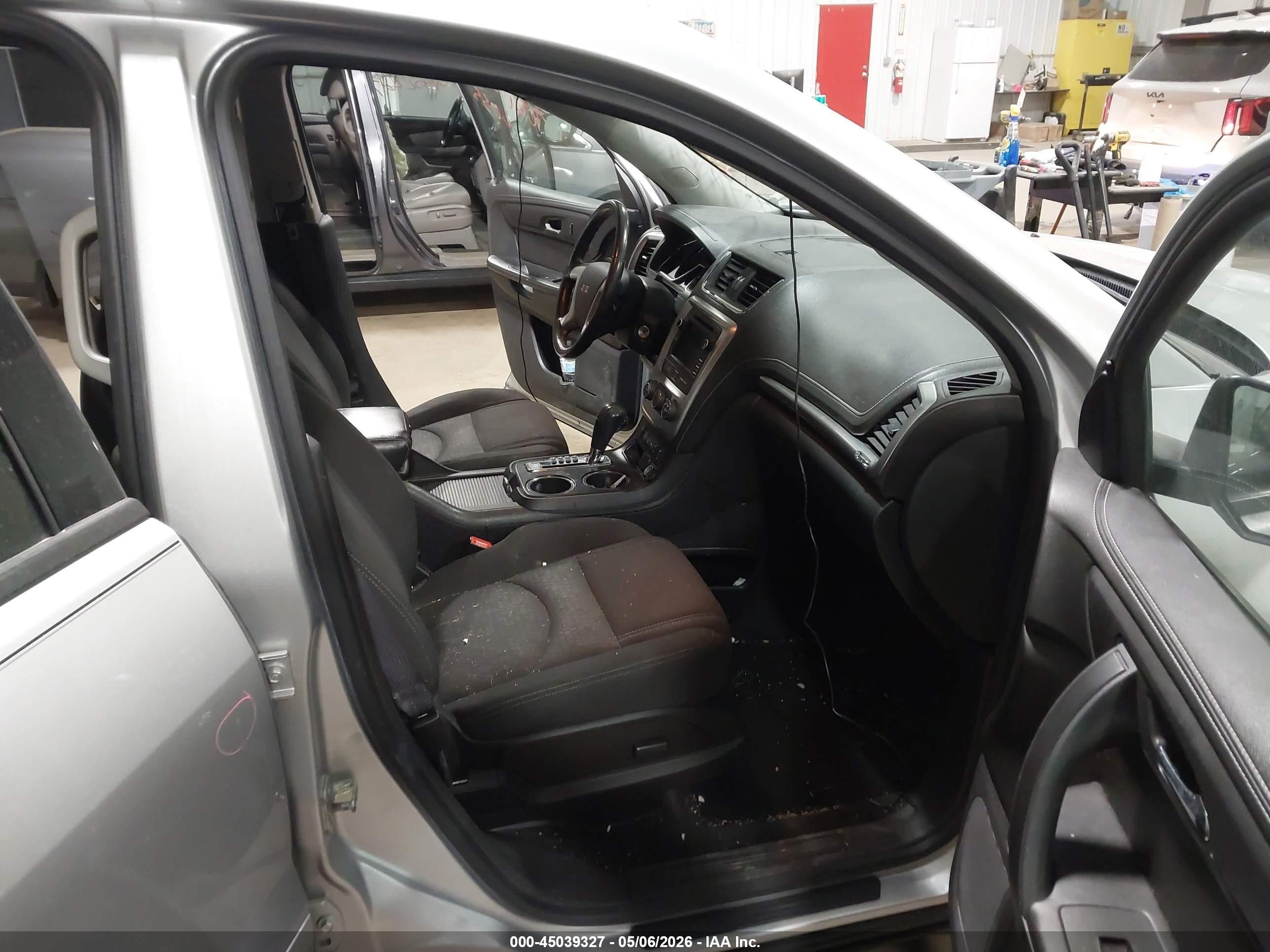2015 Gmc Acadia Sle-2 Серебряный vin: 1GKKVPKD8FJ148813