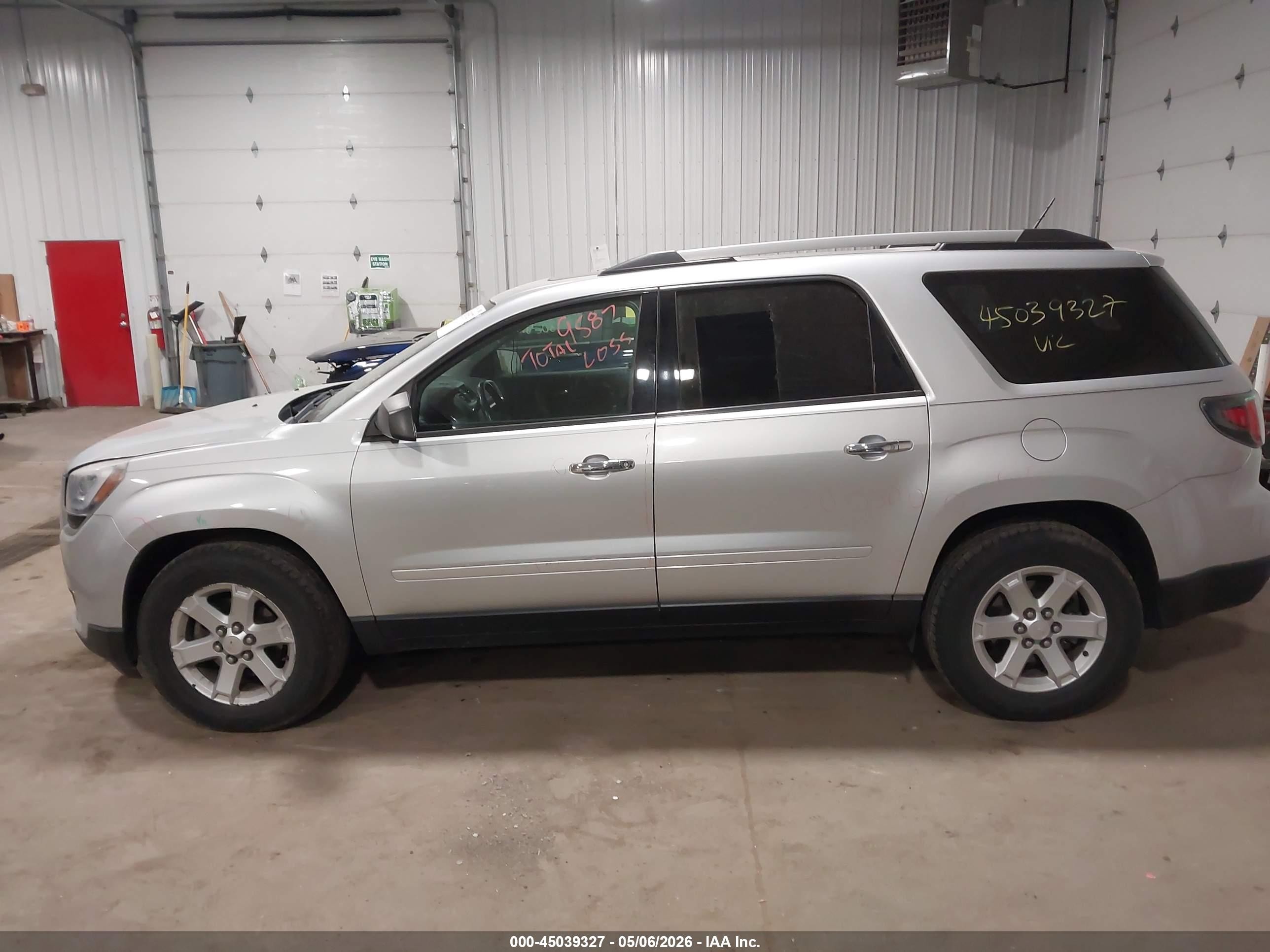 2015 Gmc Acadia Sle-2 Серебряный vin: 1GKKVPKD8FJ148813
