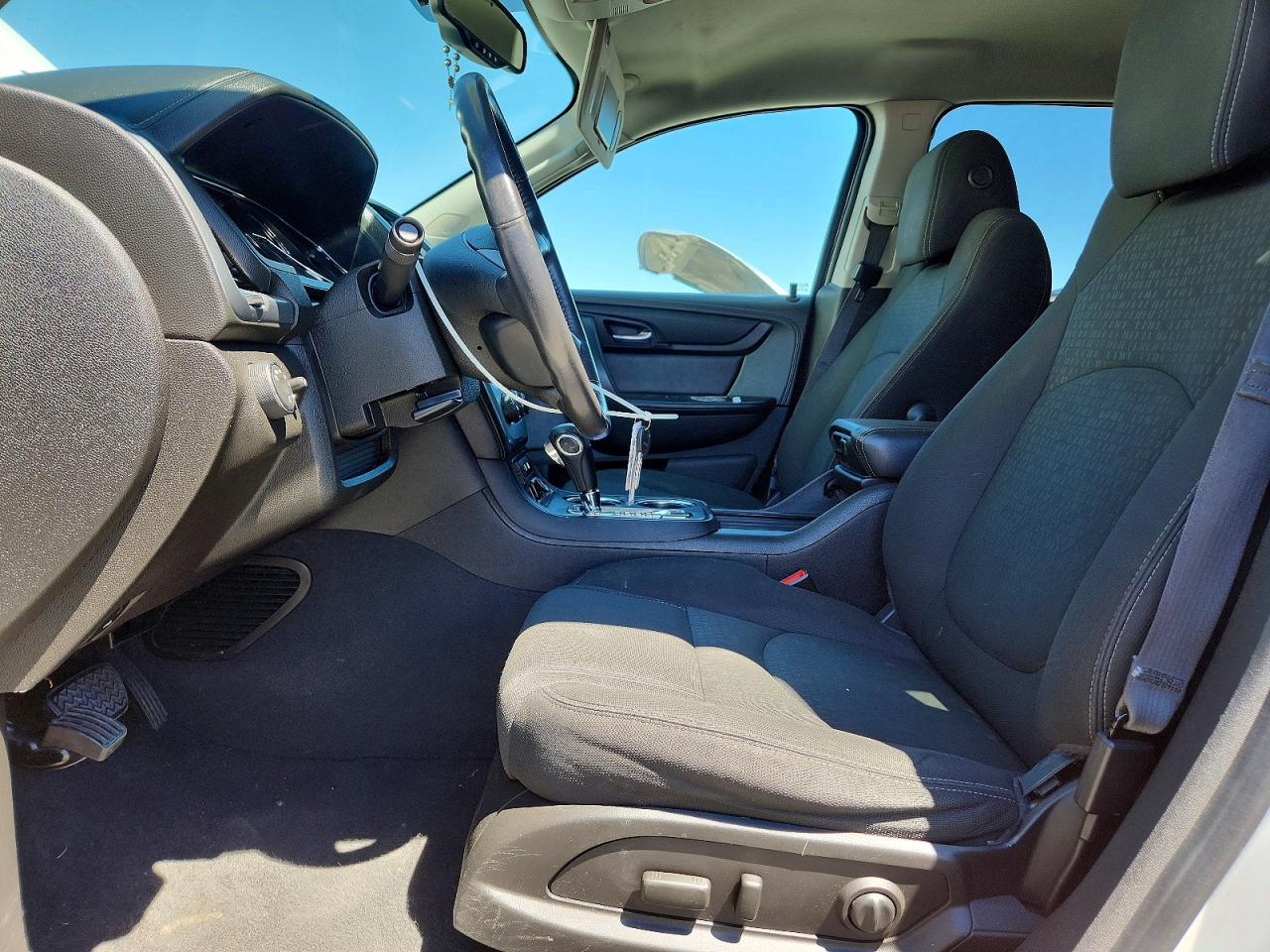 2015 Gmc Acadia Sle White vin: 1GKKVPKD8FJ288781