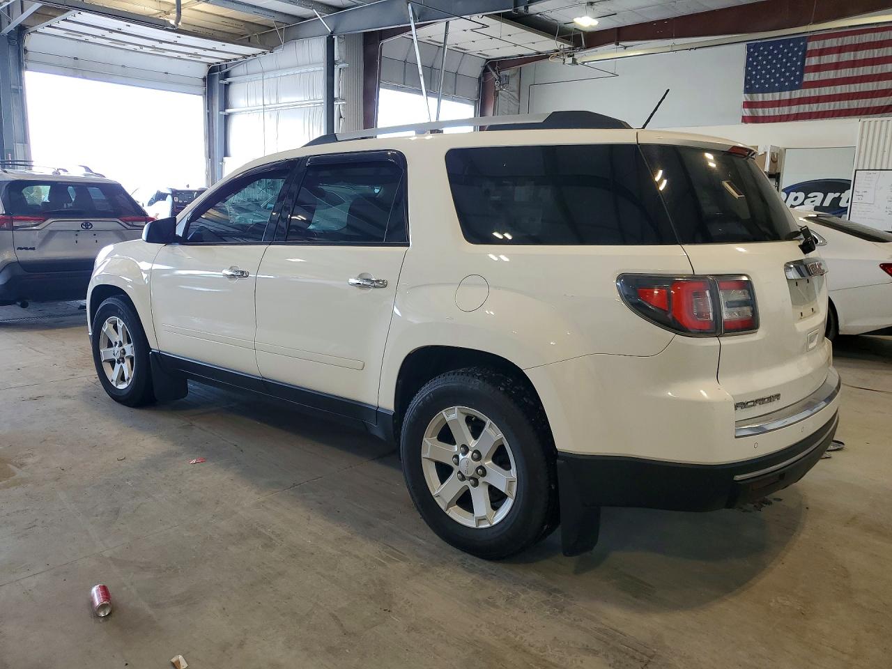 2015 Gmc Acadia Sle Белый vin: 1GKKVPKD9FJ203558