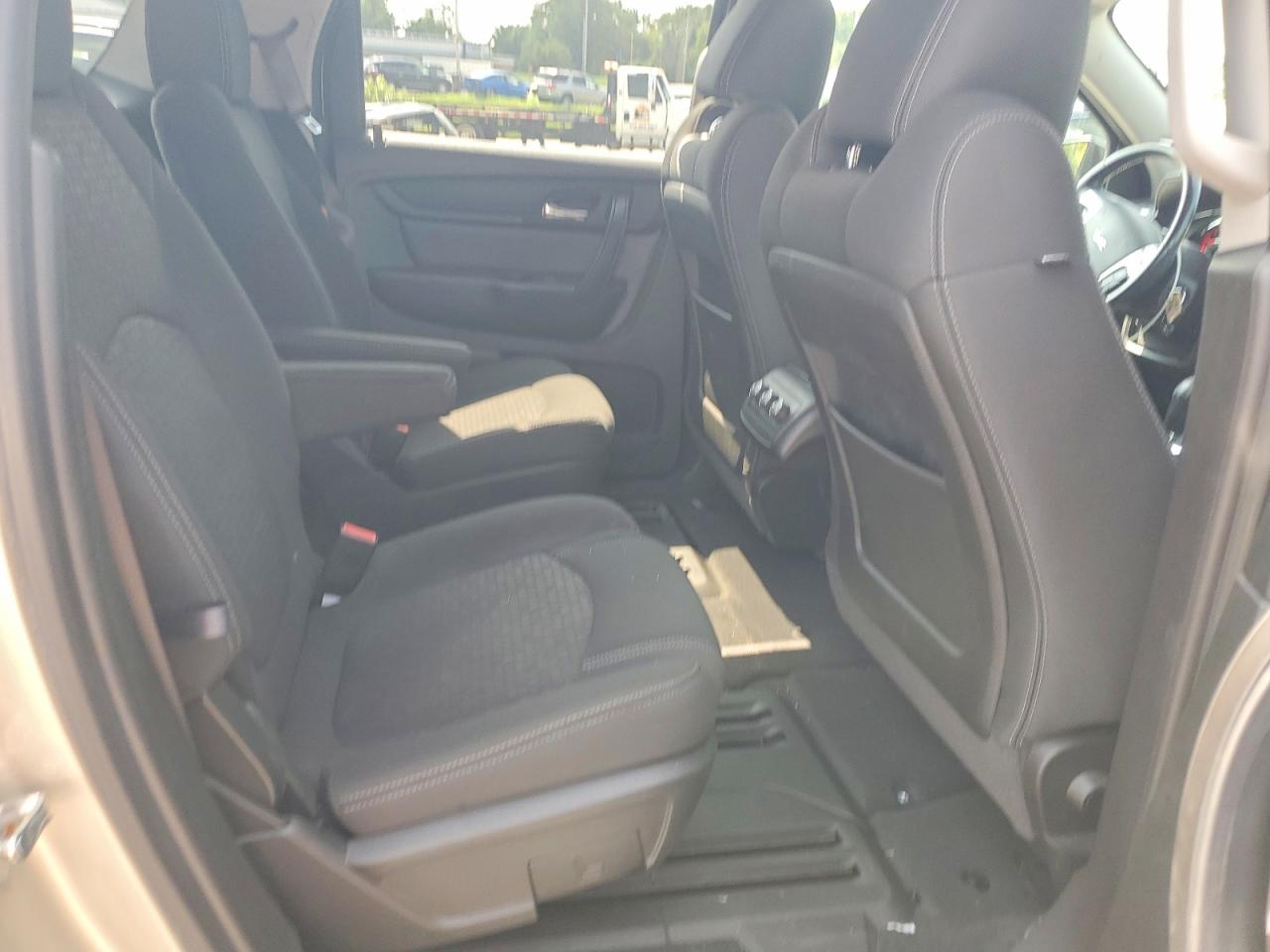 2015 Gmc Acadia Sle Серебряный vin: 1GKKVPKD9FJ374228