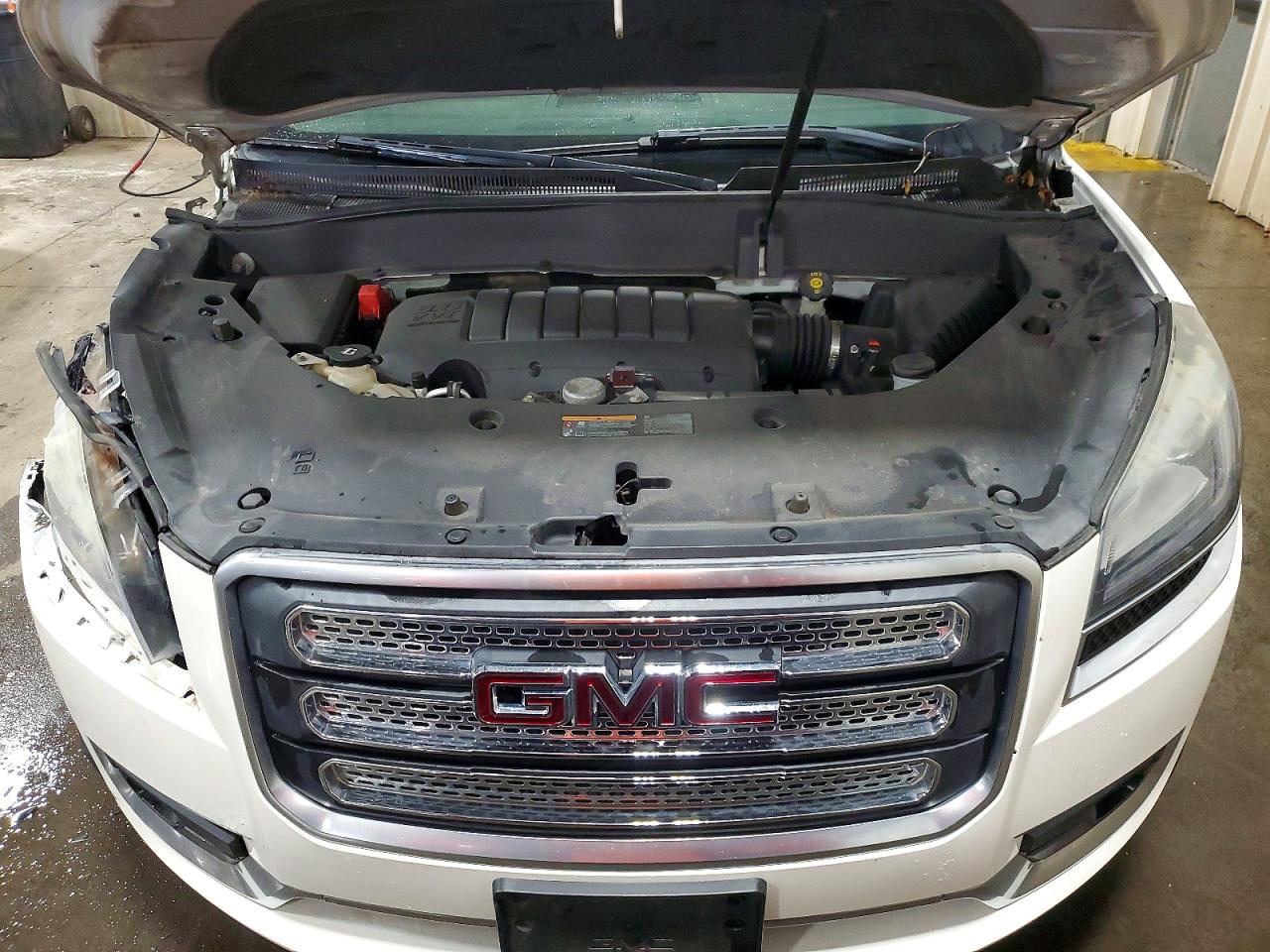 2015 Gmc Acadia Sle White vin: 1GKKVPKDXFJ246743