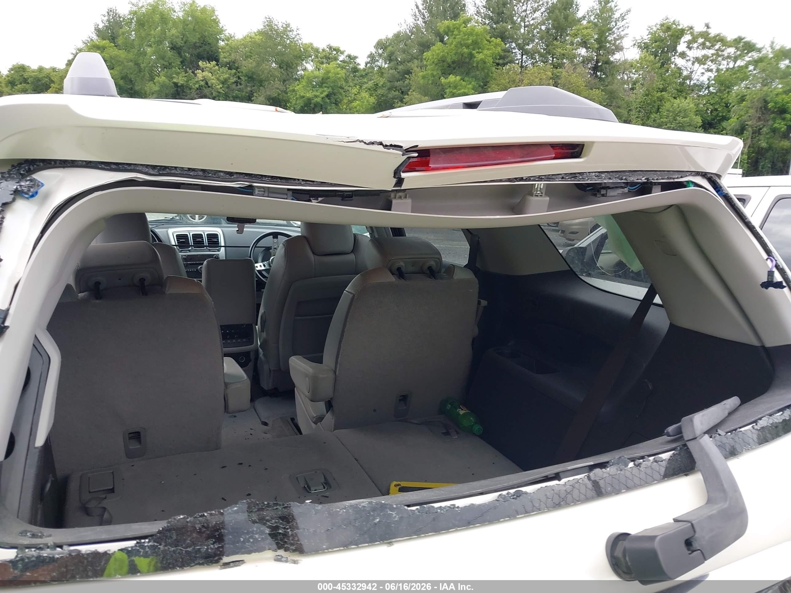 2012 Gmc Acadia Slt-1 White vin: 1GKKVRED1CJ371939
