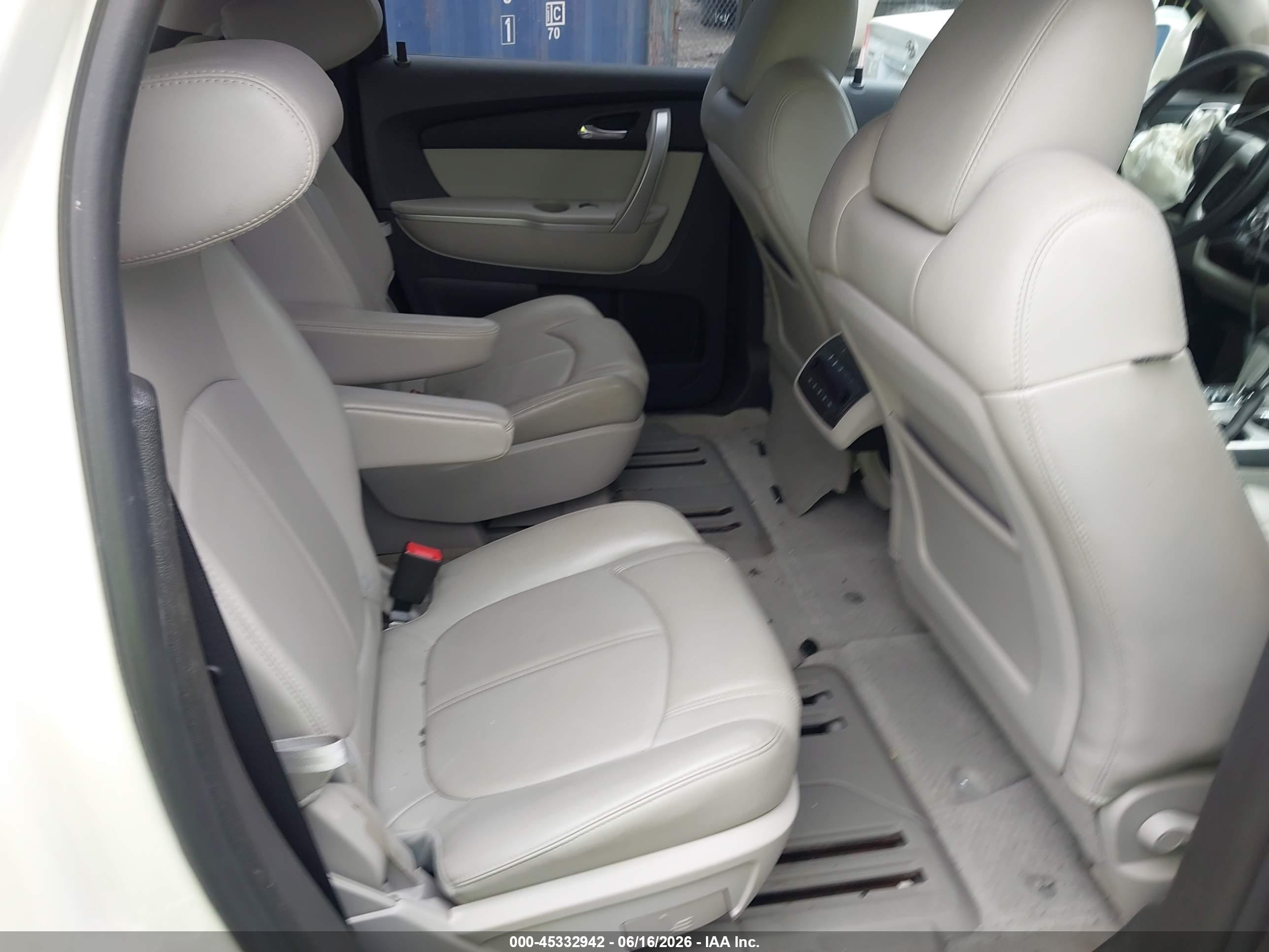 2012 Gmc Acadia Slt-1 White vin: 1GKKVRED1CJ371939