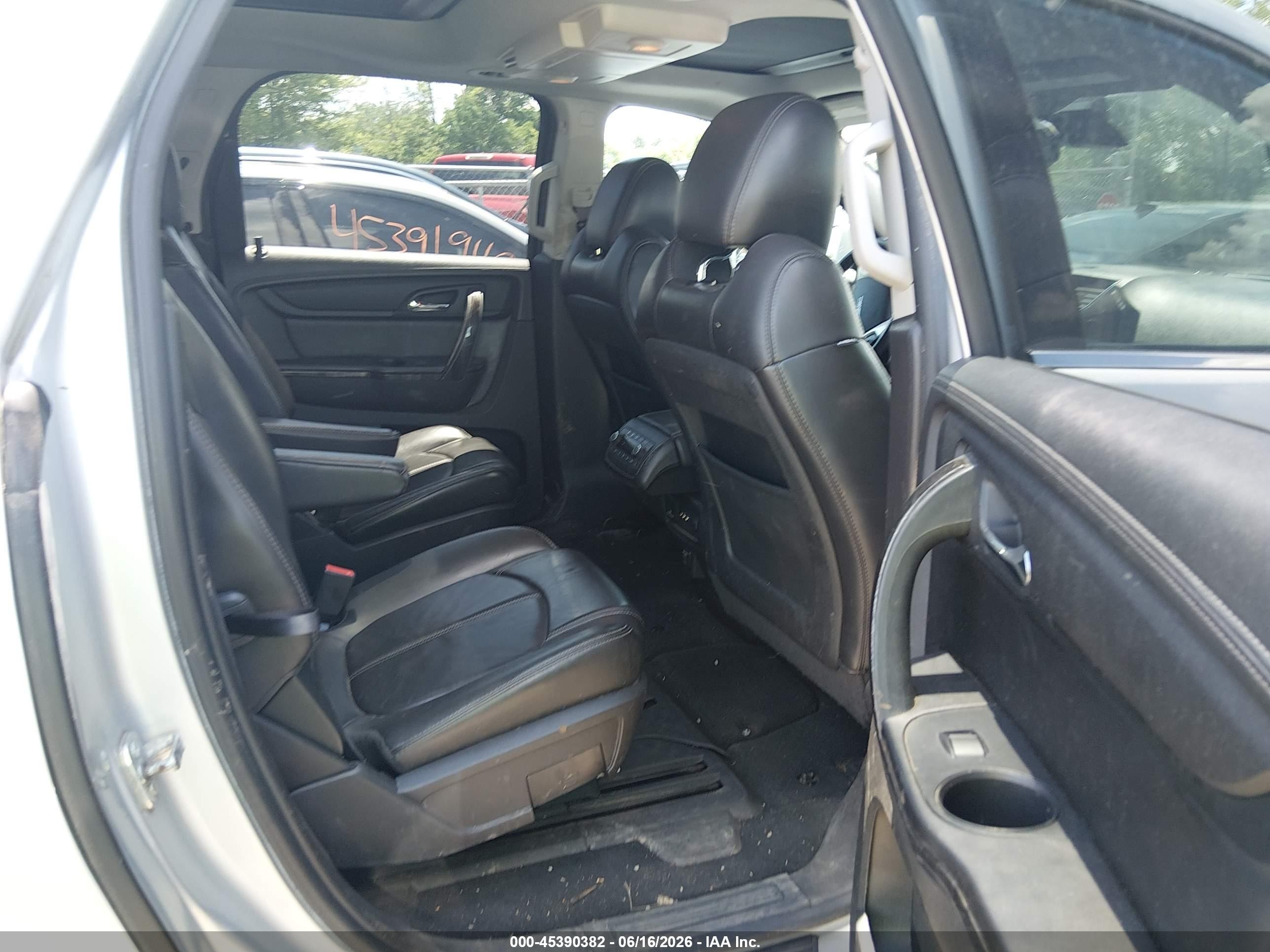 2015 Gmc Acadia Slt-1 Silver vin: 1GKKVRKD2FJ310527