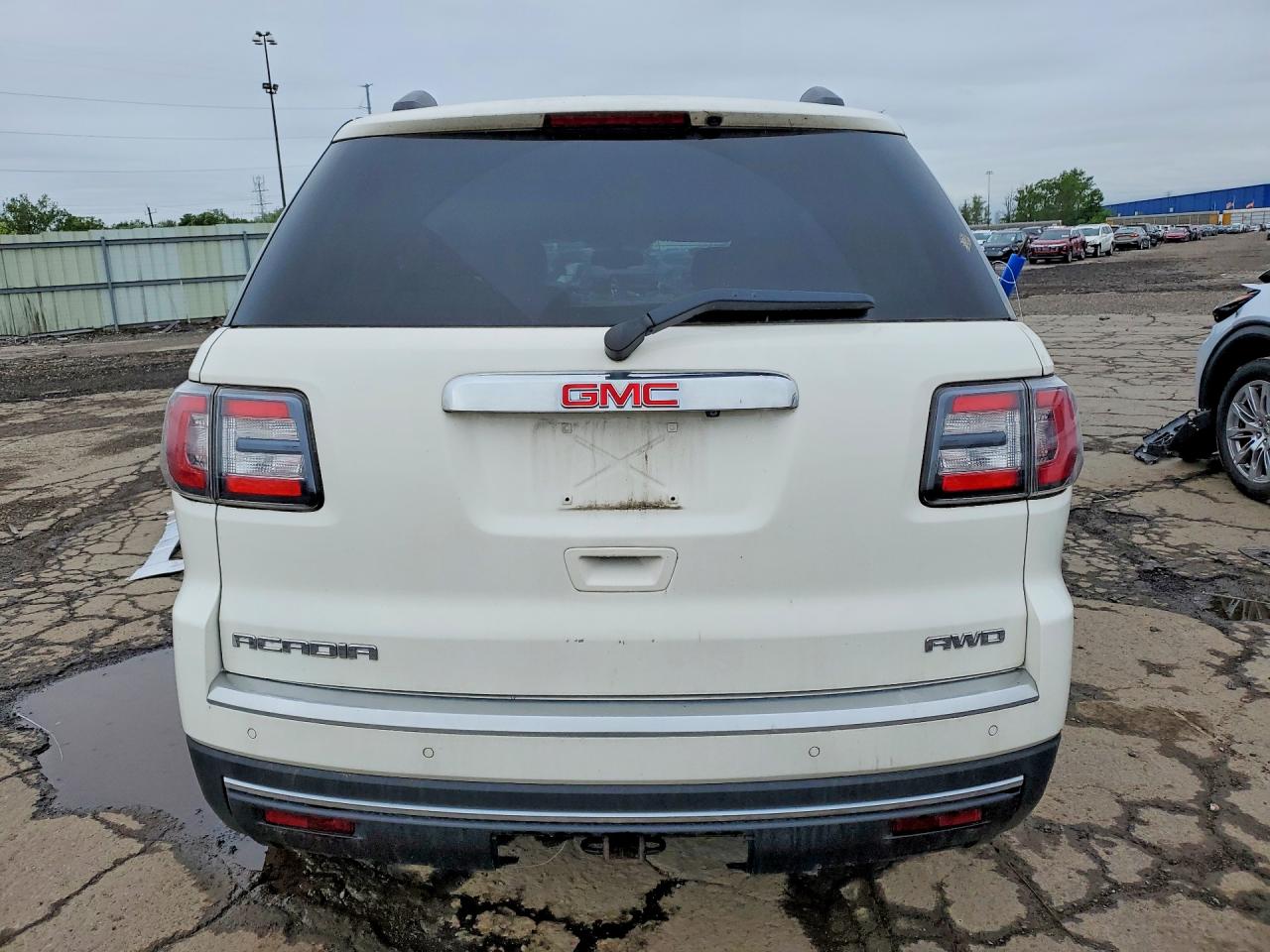 2015 Gmc Acadia White vin: 1GKKVRKD8FJ100885