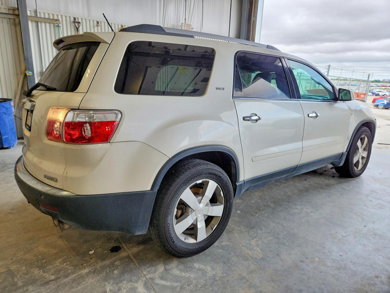 2011 Gmc Acadia Slt-2 White vin: 1GKKVSED9BJ351671