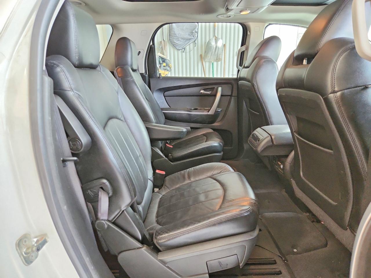 2011 Gmc Acadia Slt-2 White vin: 1GKKVSED9BJ351671