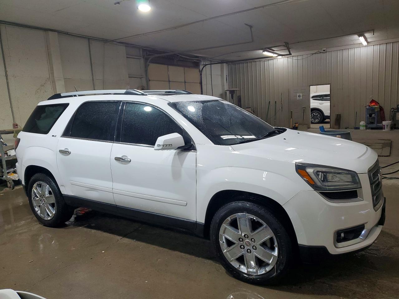 2017 Gmc Acadia Limited Slt-2 White vin: 1GKKVSKD2HJ207778
