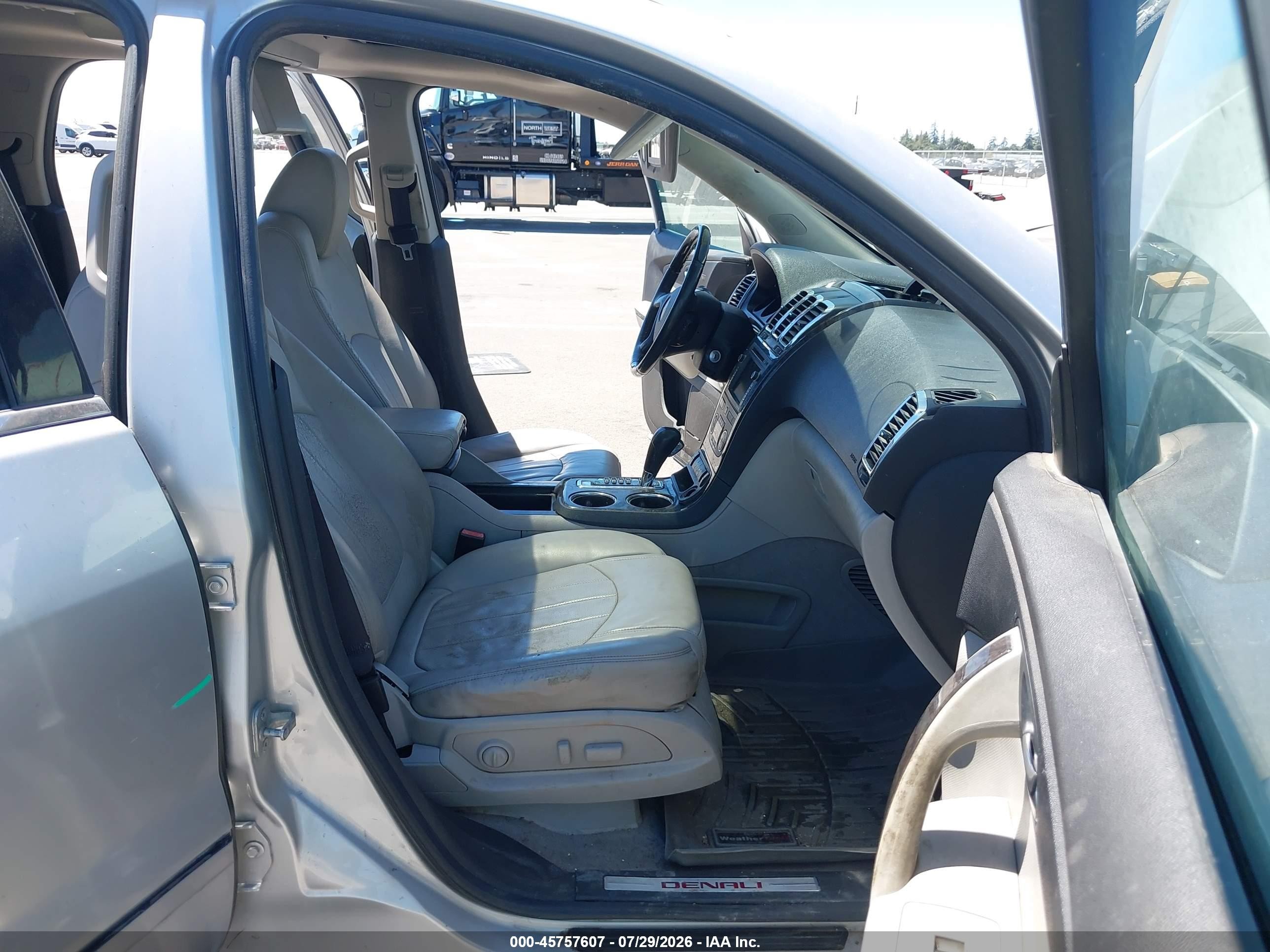 2011 Gmc Acadia Denali Silver vin: 1GKKVTED0BJ388159