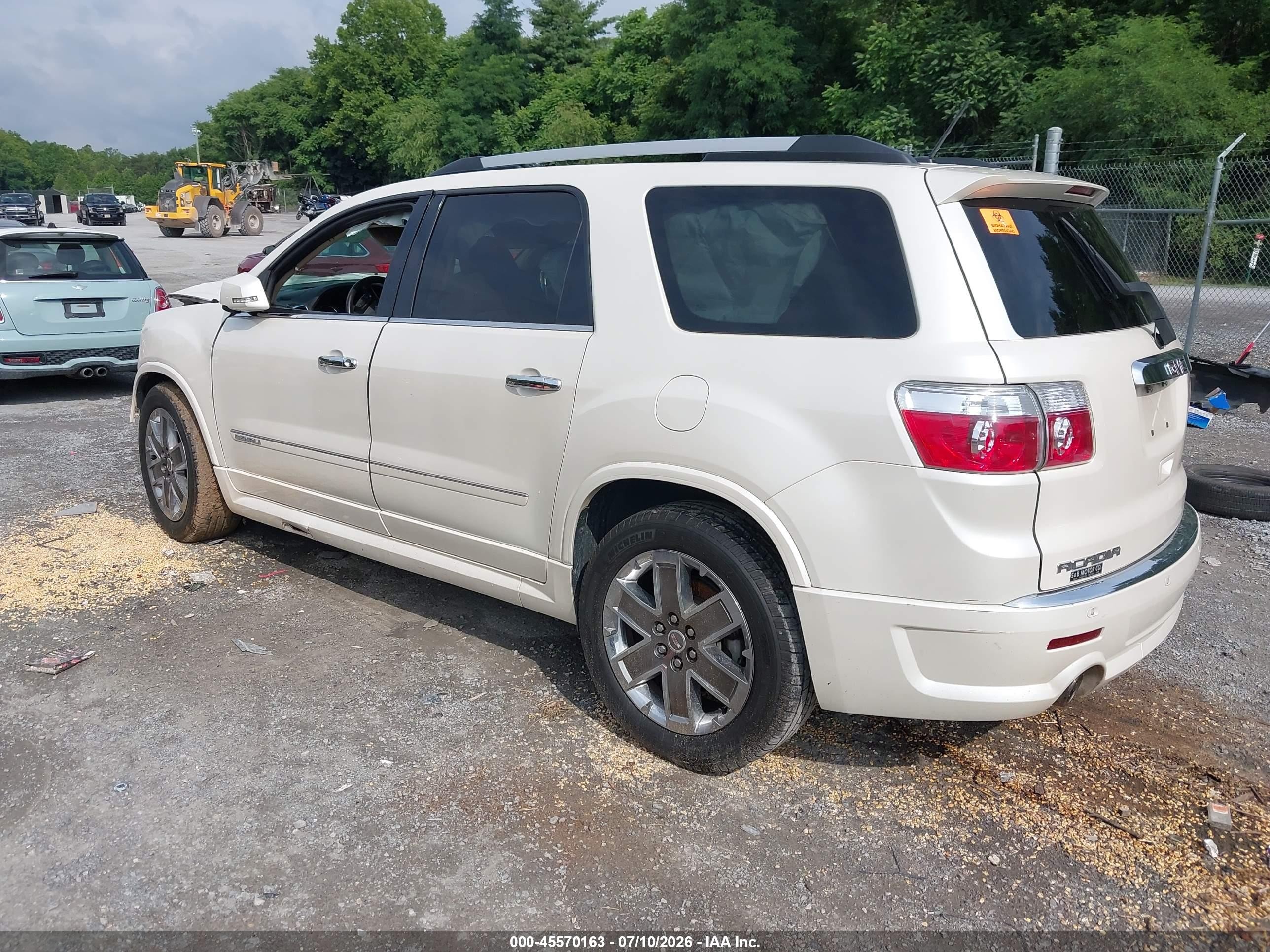 2011 Gmc Acadia Denali White vin: 1GKKVTED3BJ394375