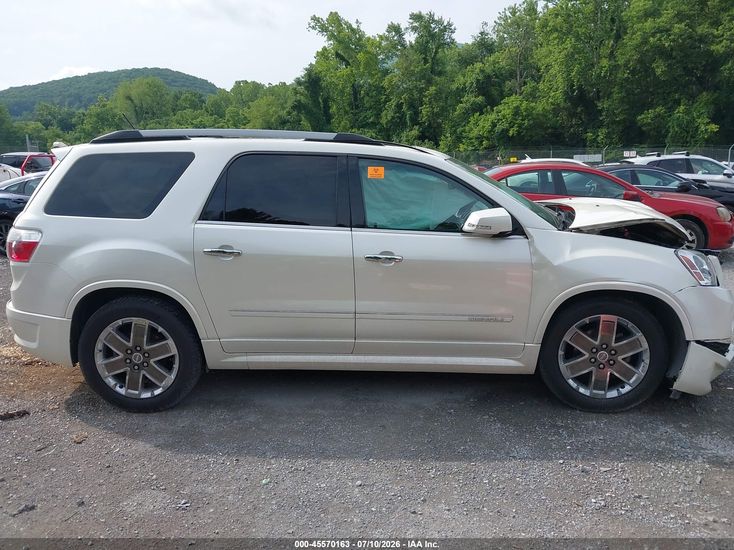 2011 Gmc Acadia Denali White vin: 1GKKVTED3BJ394375