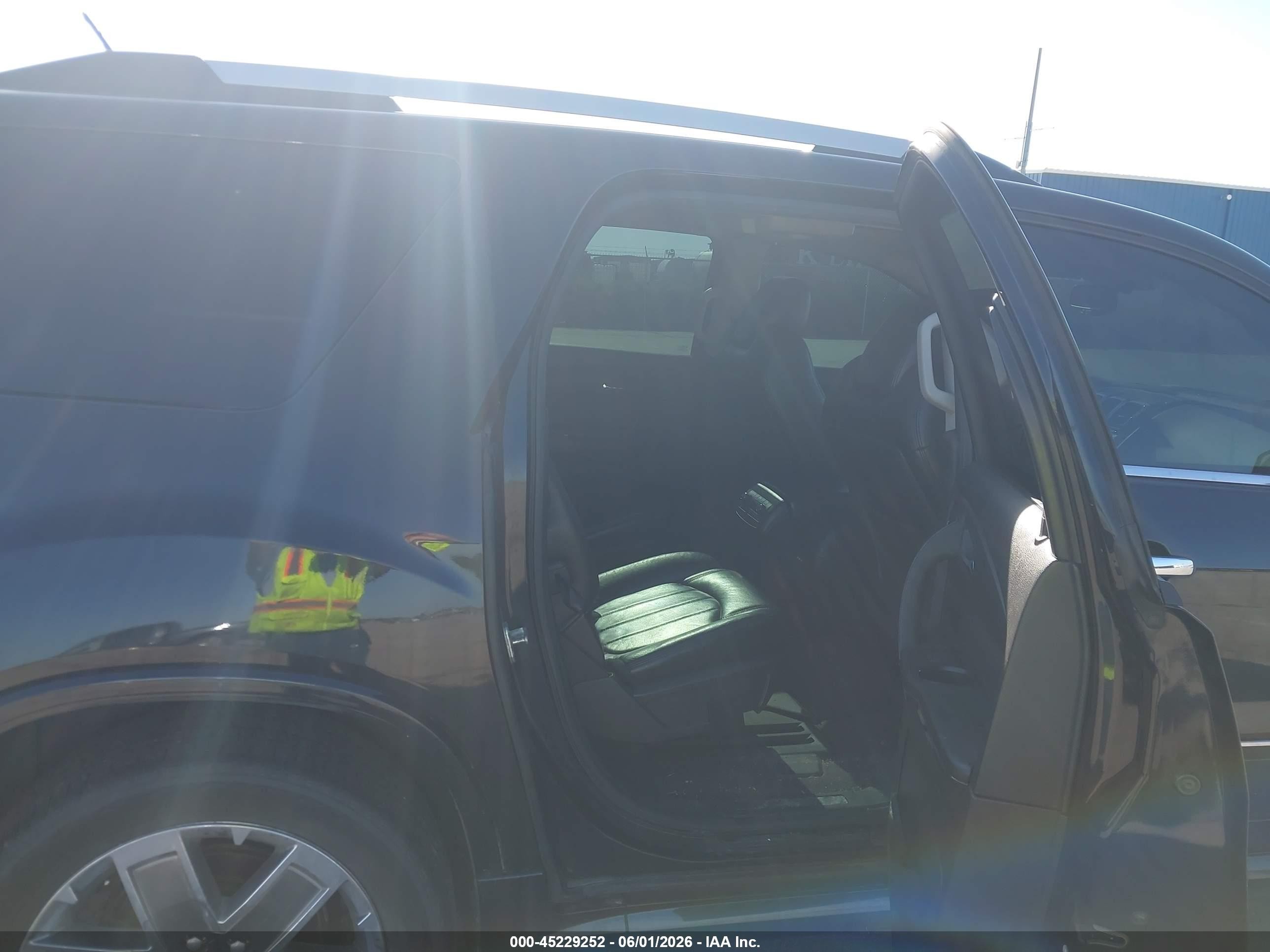 2011 Gmc Acadia Denali Black vin: 1GKKVTED6BJ280015