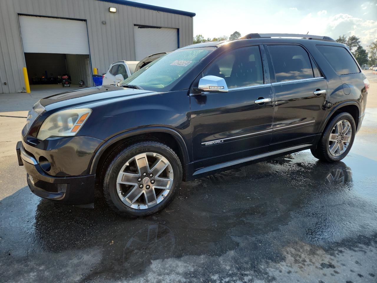 2011 Gmc Acadia Denali Charcoal vin: 1GKKVTED8BJ345852 Damage: Left Head Lamp, Faded, Repair Required