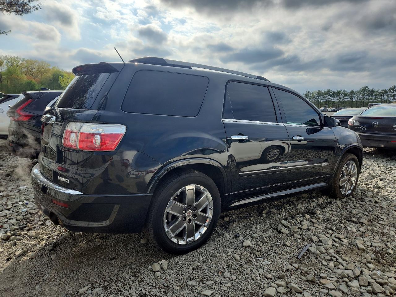 2011 Gmc Acadia Denali Black vin: 1GKKVTED9BJ365026
