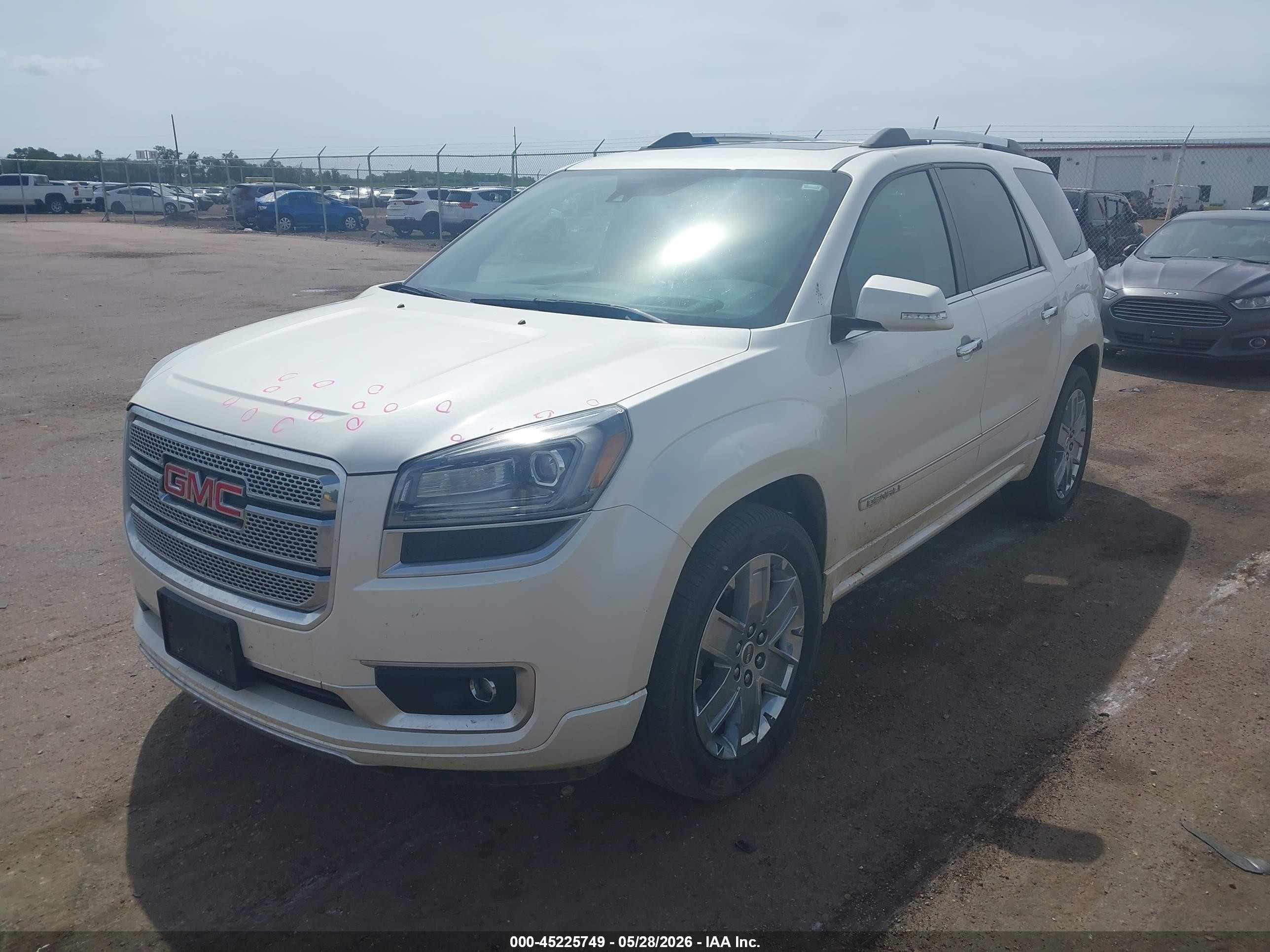2014 Gmc Acadia Denali White vin: 1GKKVTKD0EJ202189