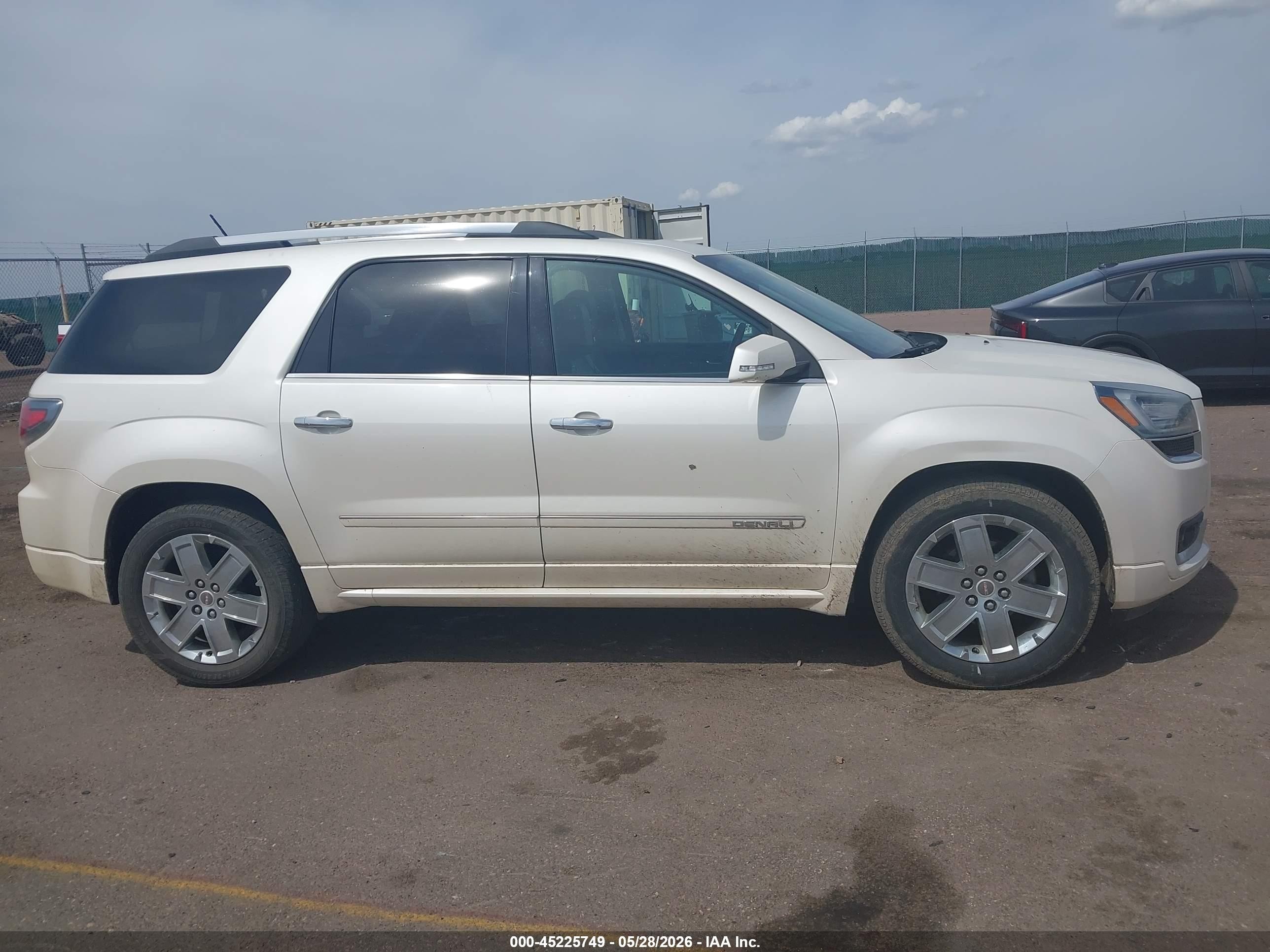 2014 Gmc Acadia Denali White vin: 1GKKVTKD0EJ202189