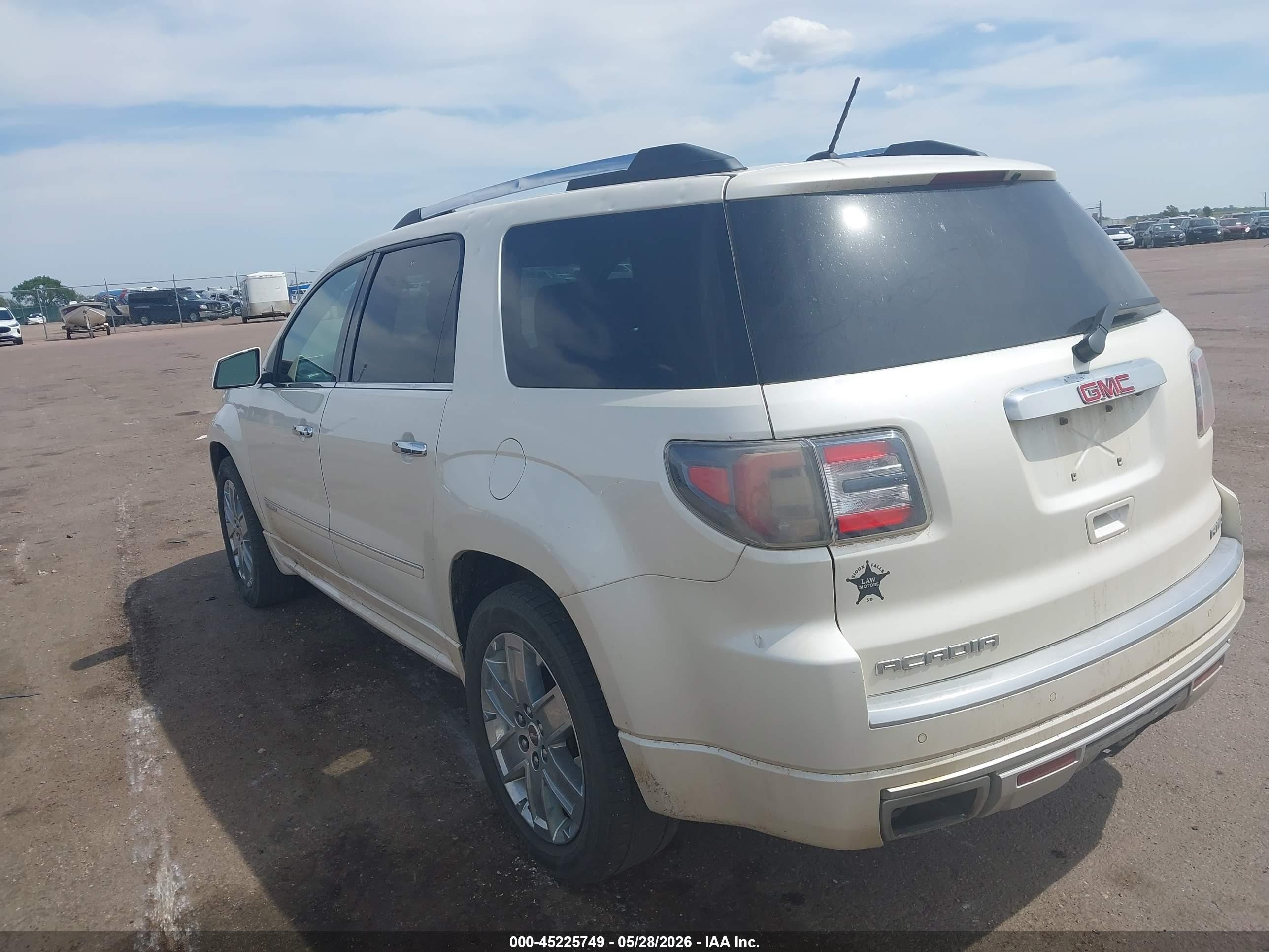 2014 Gmc Acadia Denali White vin: 1GKKVTKD0EJ202189