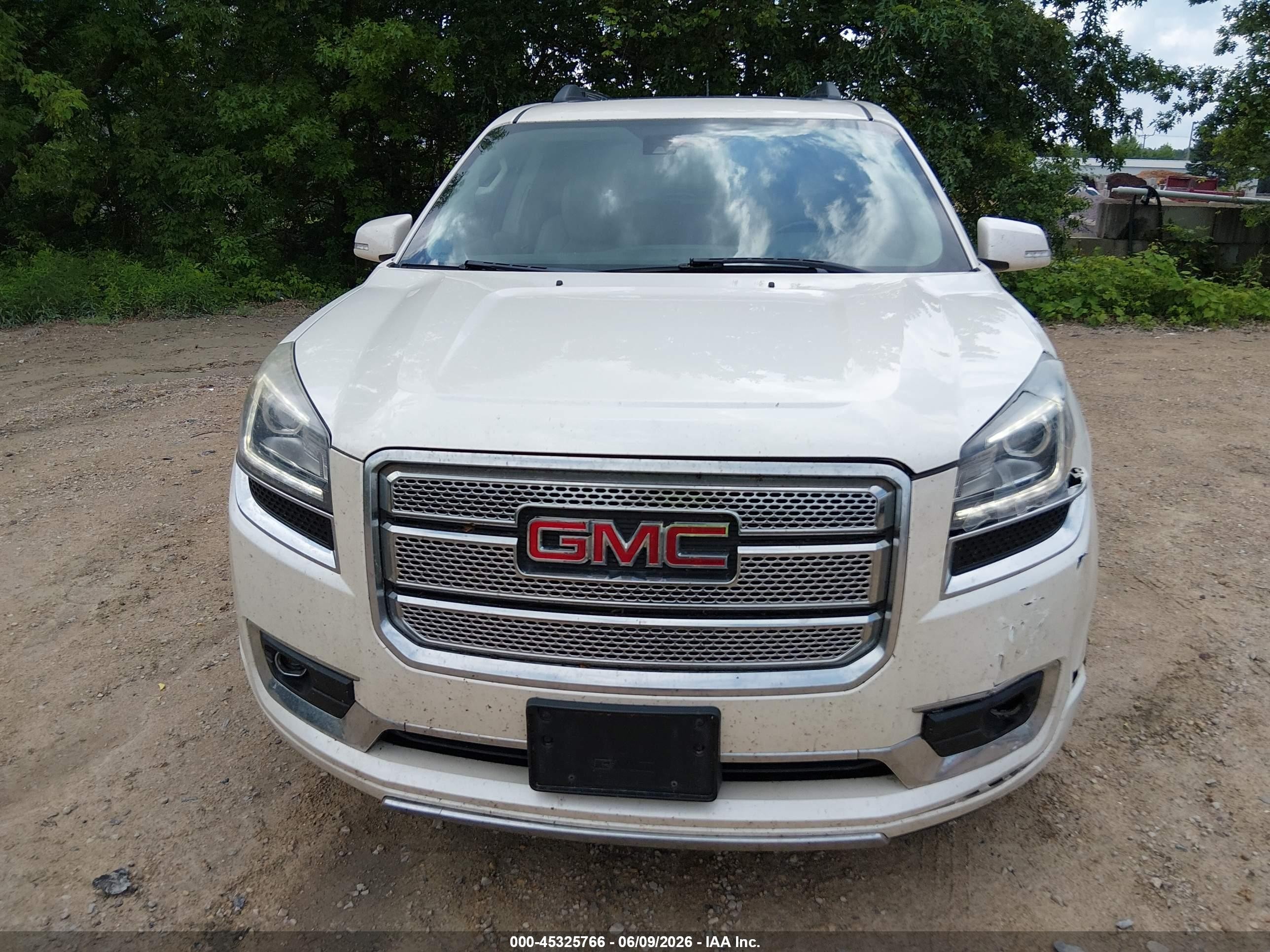 2014 Gmc Acadia Denali White vin: 1GKKVTKD0EJ356742