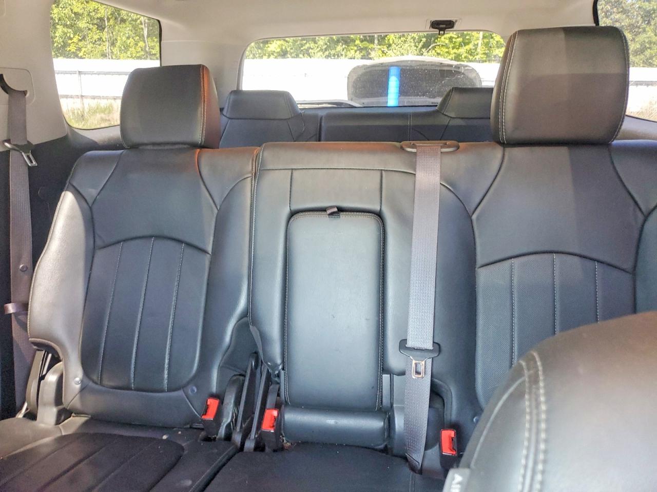 2015 Gmc Acadia Denali Белый vin: 1GKKVTKD0FJ239843