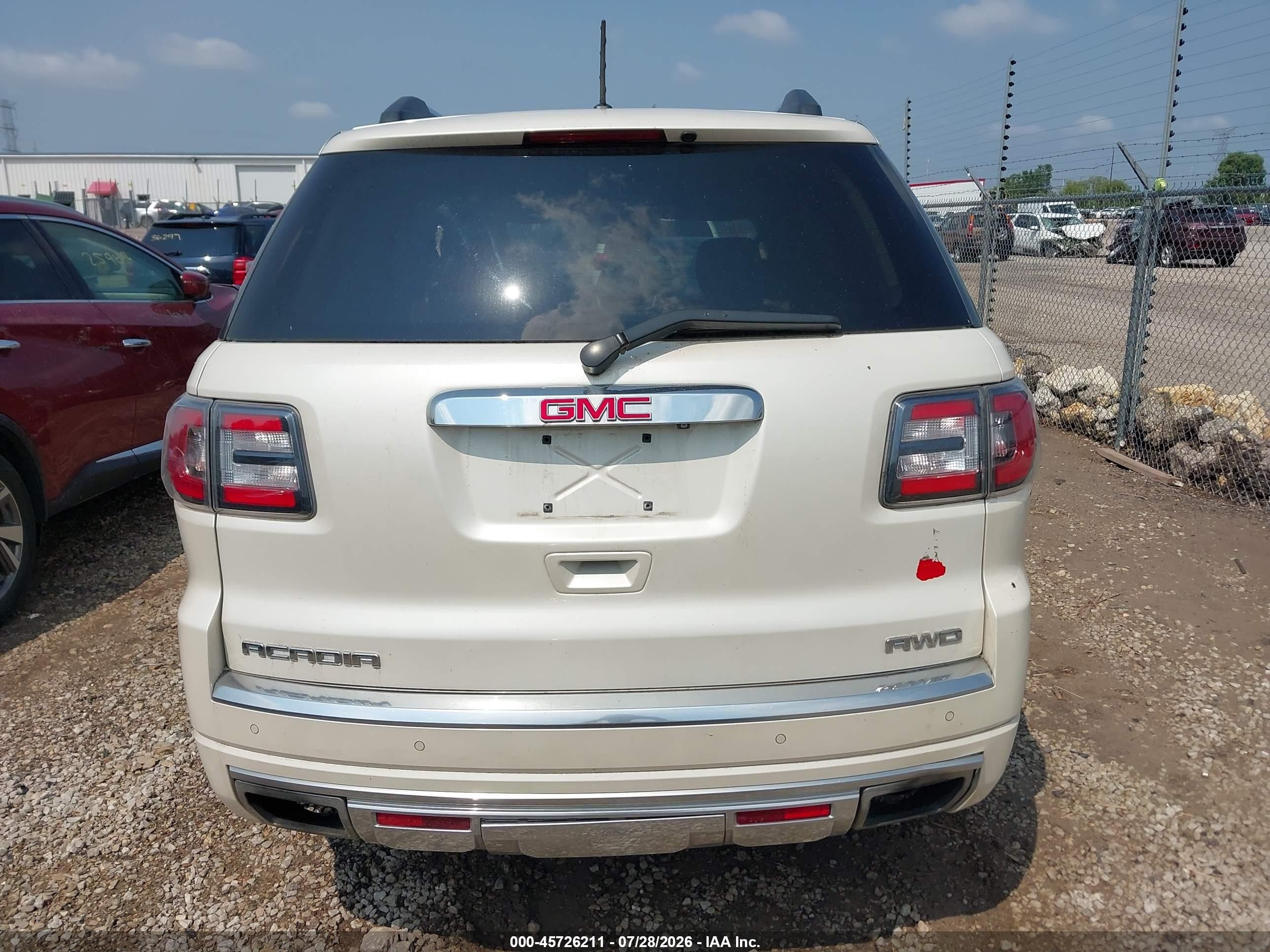 2015 Gmc Acadia Denali Белый vin: 1GKKVTKD1FJ150749