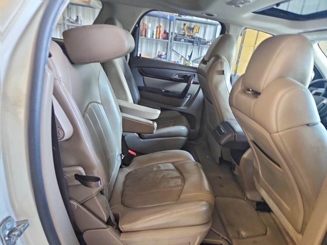 2015 Gmc Acadia Denali White vin: 1GKKVTKD1FJ221898