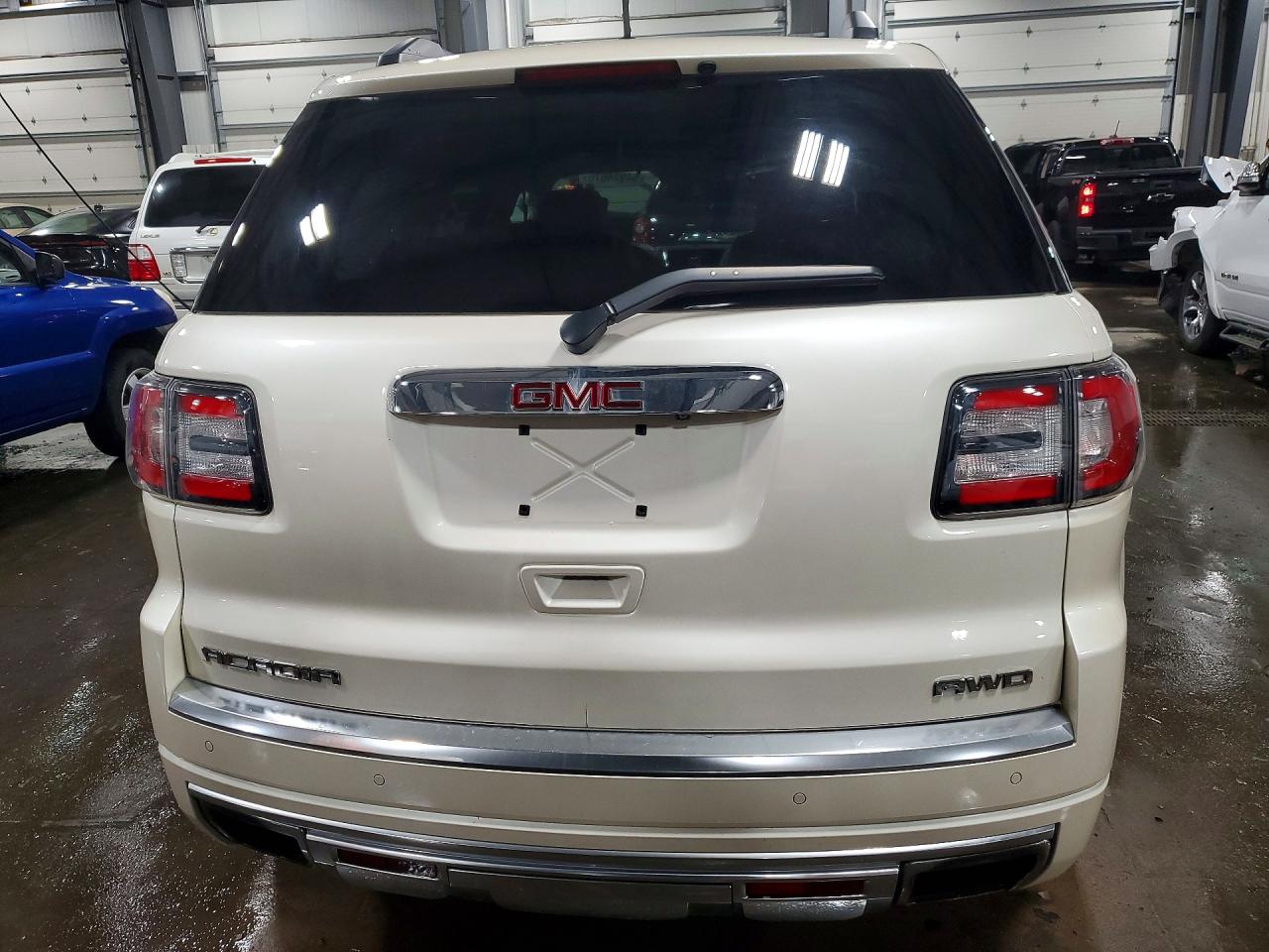 2015 Gmc Acadia Denali Белый vin: 1GKKVTKD1FJ221903