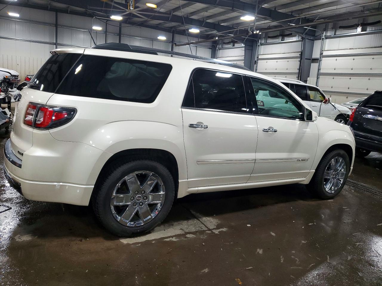2015 Gmc Acadia Denali Белый vin: 1GKKVTKD1FJ221903