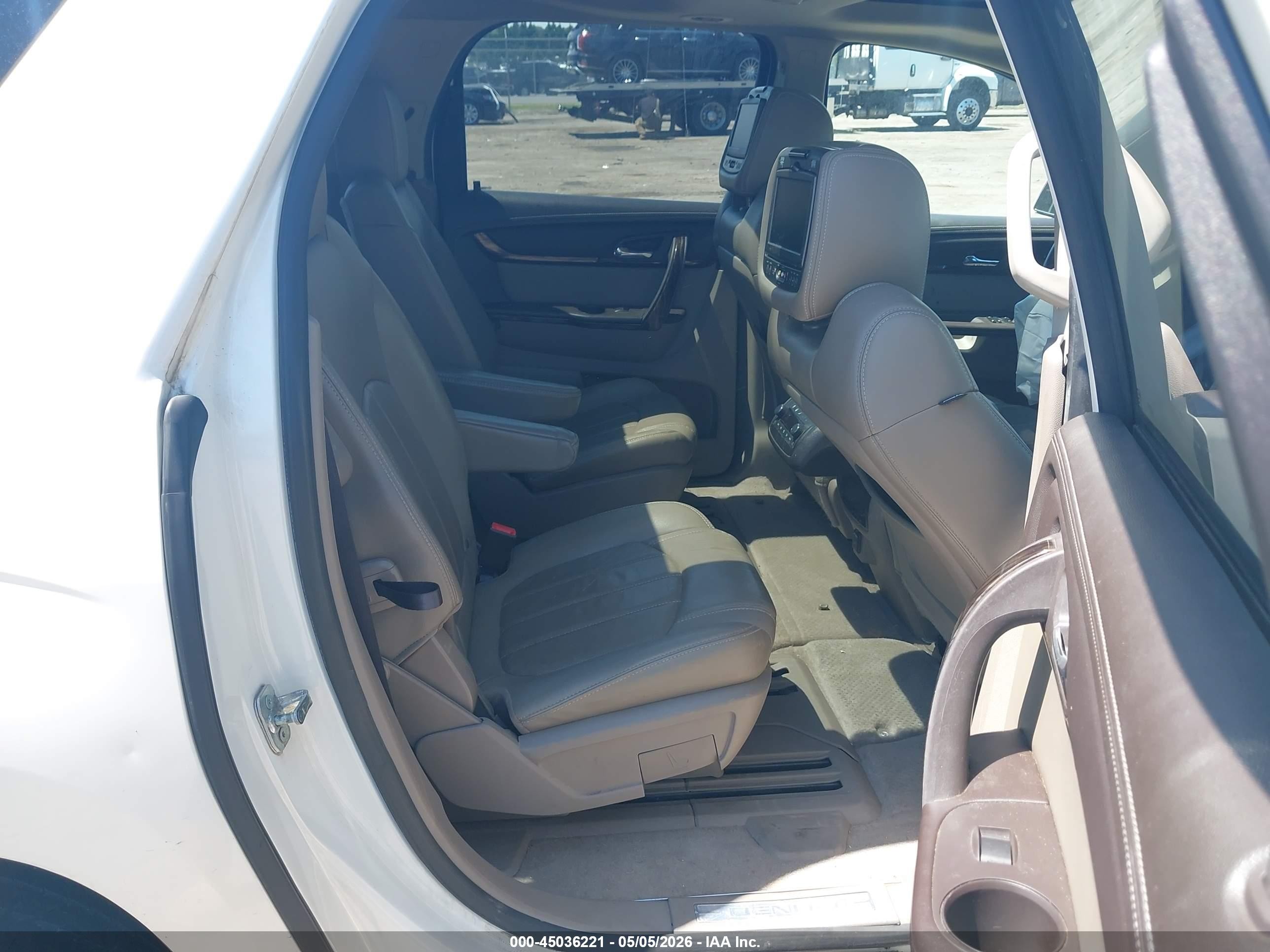 2015 Gmc Acadia Denali Кремовый vin: 1GKKVTKD1FJ268705