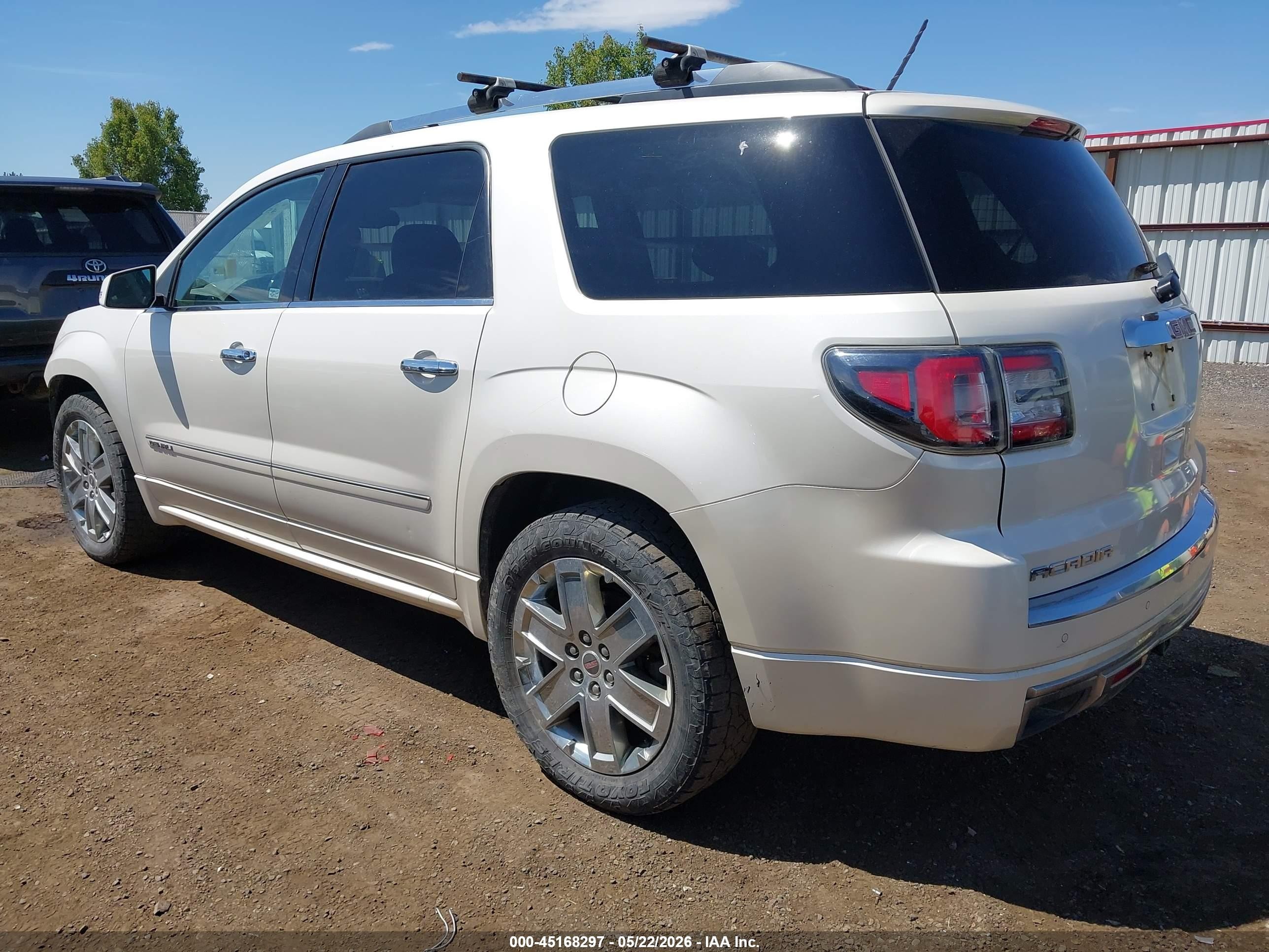 2015 Gmc Acadia Denali White vin: 1GKKVTKD2FJ197904