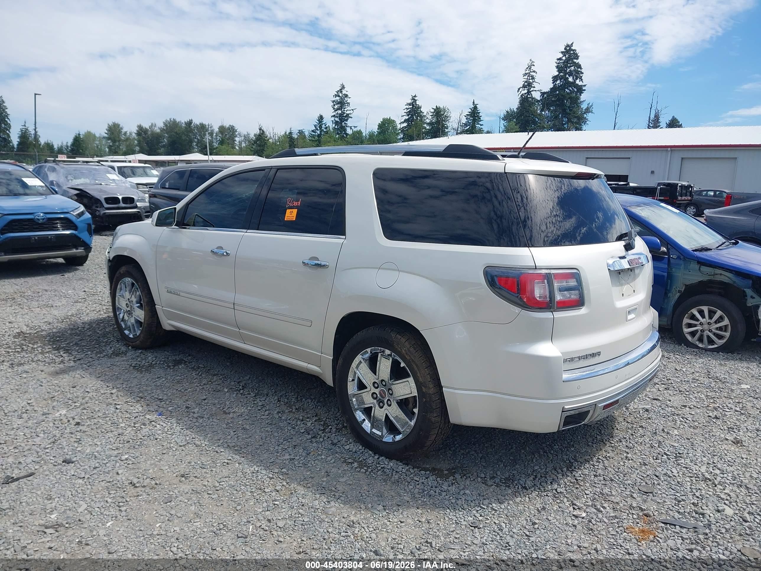 2015 Gmc Acadia Denali White vin: 1GKKVTKD2FJ240749
